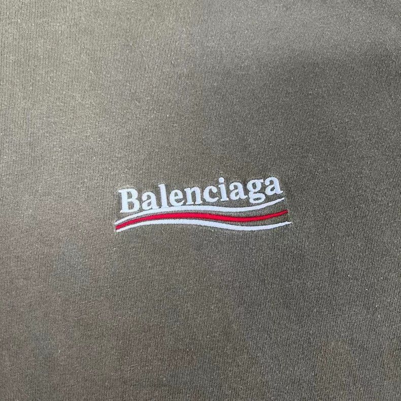 Balenciaga Balenciaga Cola Embroidered Short Sleeve Tee Size US S / EU 44-46 / 1 - 4 Thumbnail