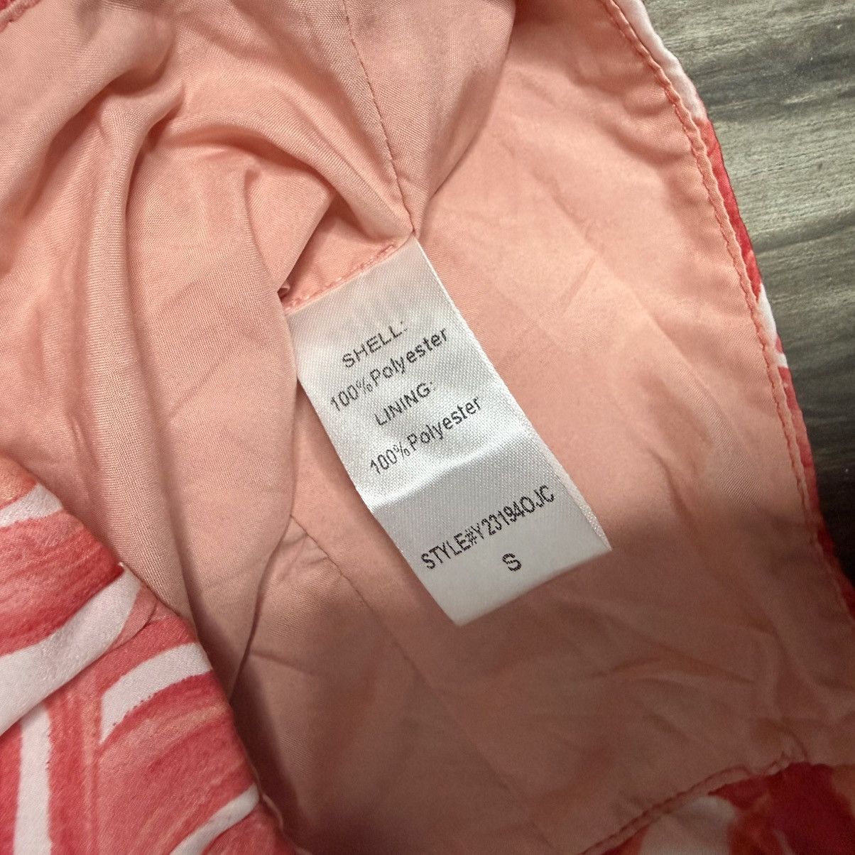 Other DO+BE Pink Red Tropical Print Crop Top with Ring Detail Size S / US 4 / IT 40 - 5 Thumbnail