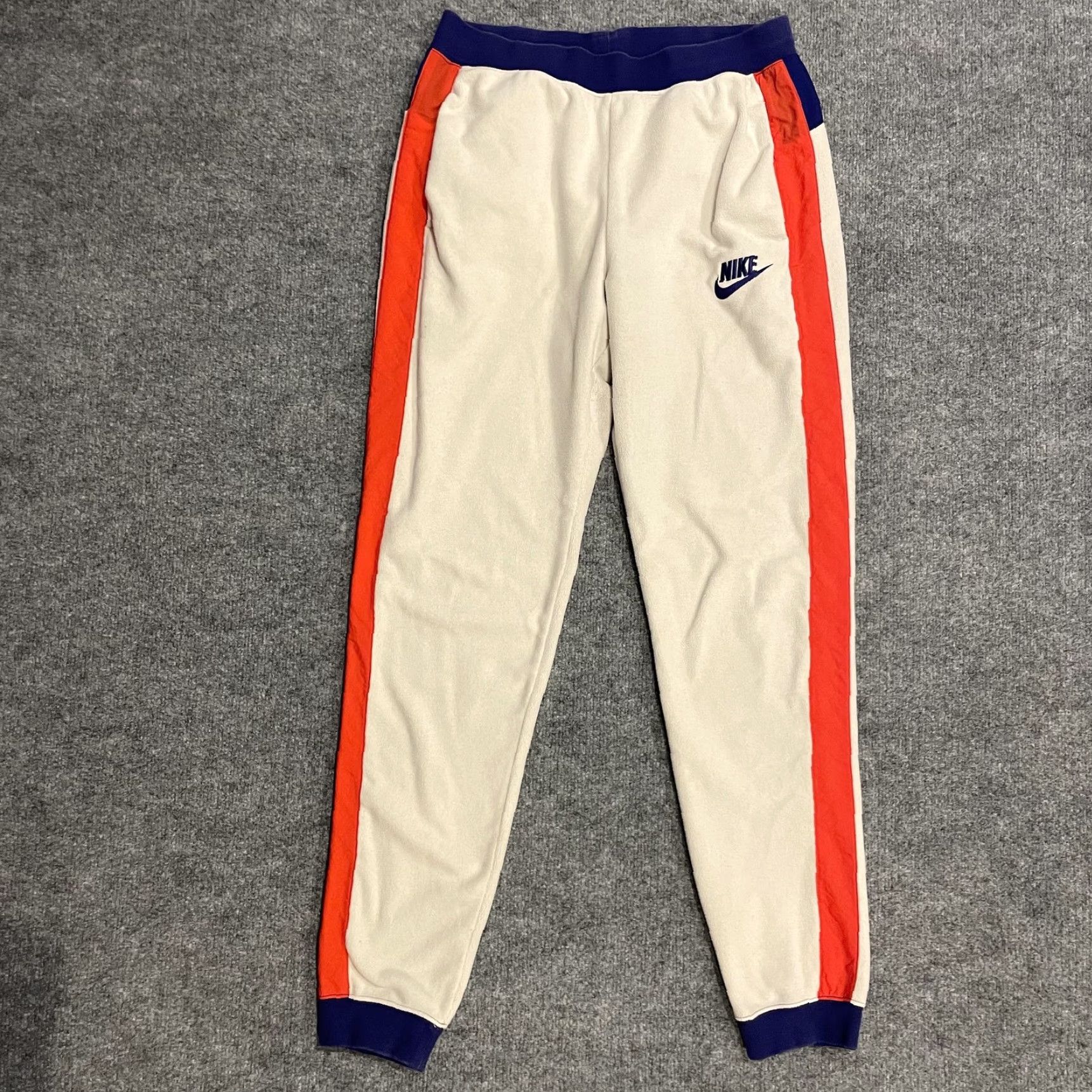 Nike Nike Polar Fleece Joggers Pants Womens M Beige Red Stripe Purple Cuffs Swoosh Size 32" / US 10 / IT 46 - 2 Thumbnail