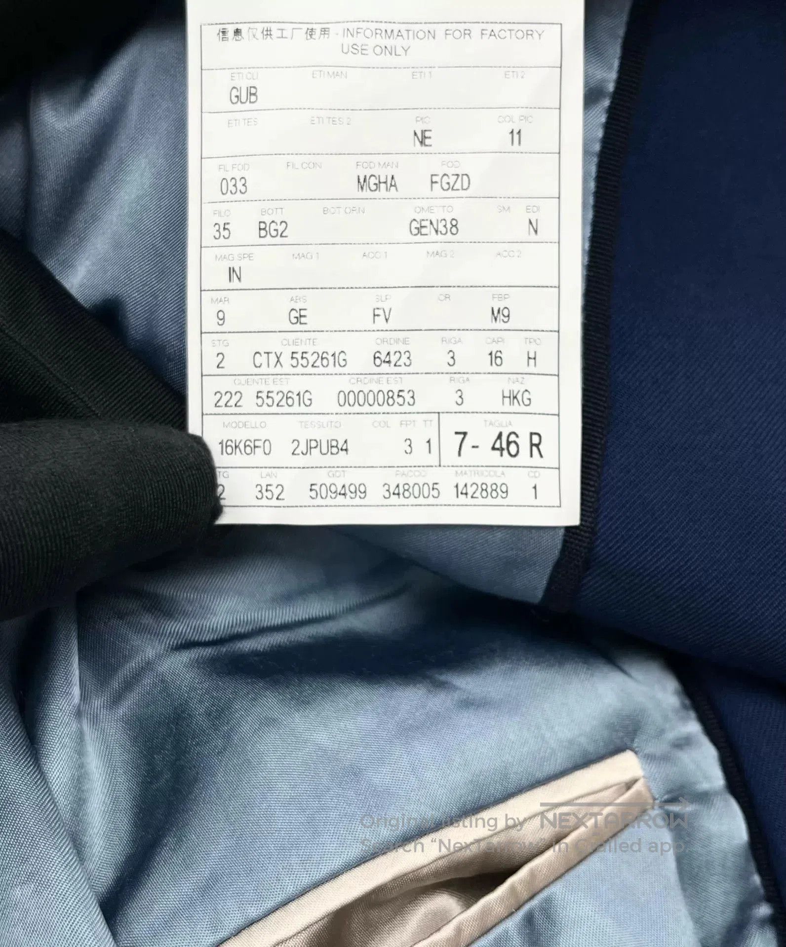 Gucci gucci navy embroidered logo suit jacket. Size US M / EU 48-50 / 2 - 5 Thumbnail