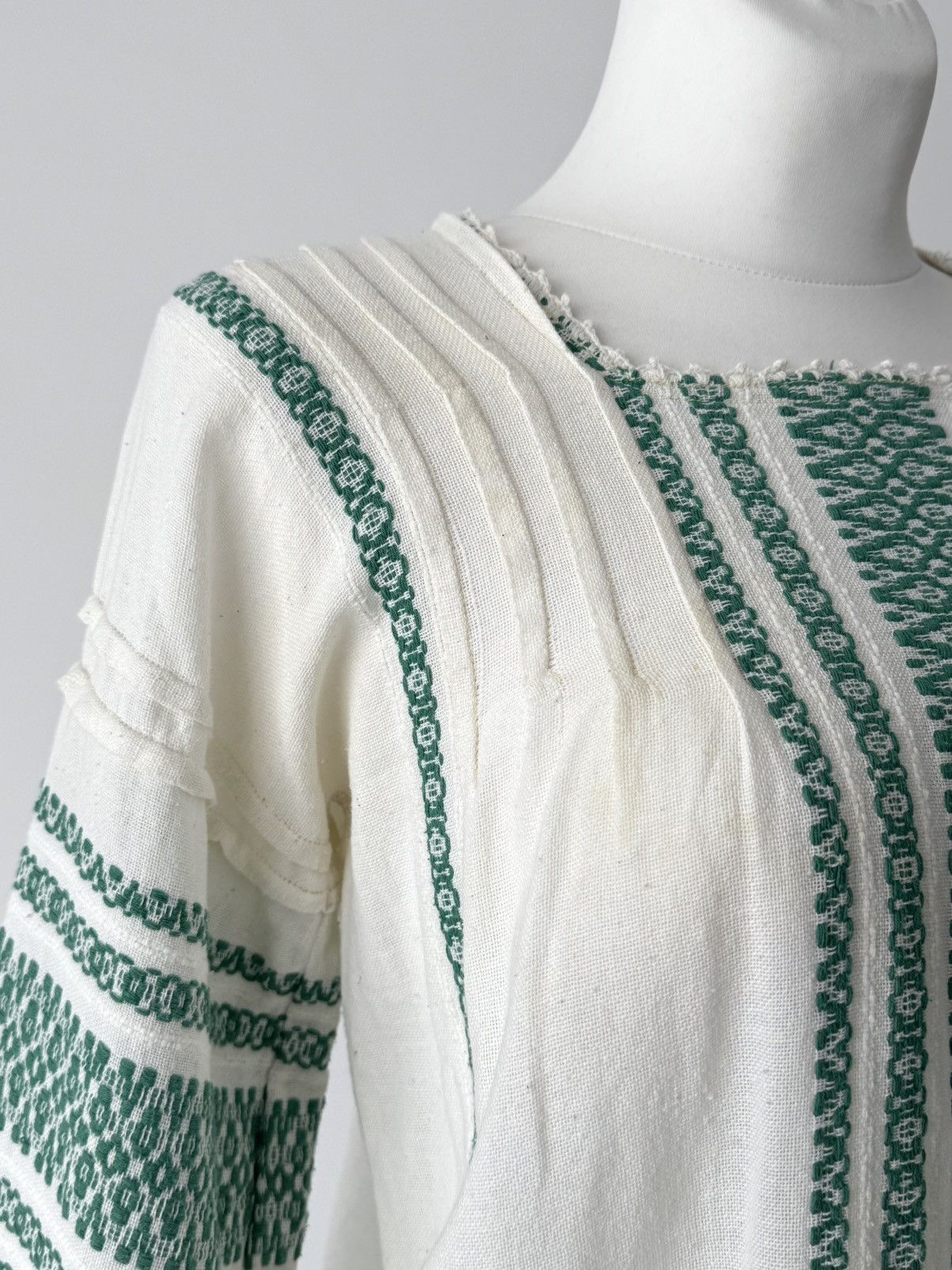 Japanese Brand × Vintage Antique Ukrainian Traditional Women’s ‘Vyschyvanka’ Shirt Size M / US 6-8 / IT 42-44 - 5 Thumbnail