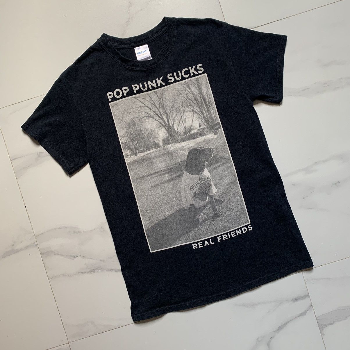 Band Tees × POP MAGAZINE Real Friends Pop Punk Sucks Dog T-Shirt Size US S / EU 44-46 / 1 - 3 Thumbnail
