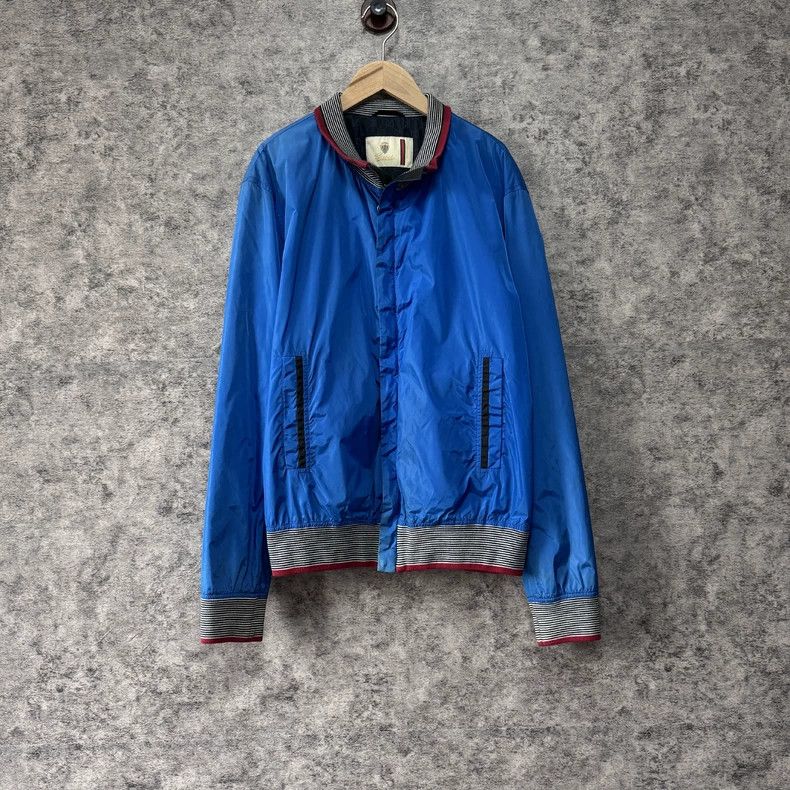 Gucci Gucci The inside is full of print, jacket Size US L / EU 52-54 / 3 - 1 Thumbnail