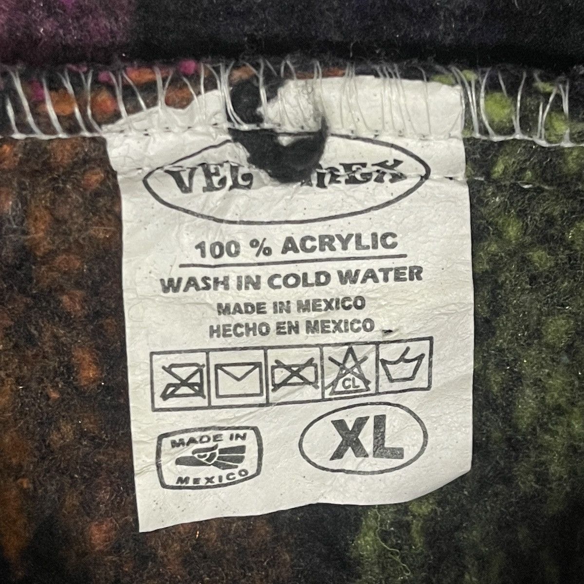 Mexican Threads Vtg Vel-Mex 90s Mexican Baja “Drug Rug” Multicolors Hoodie Size US XL / EU 56 / 4 - 19 Thumbnail