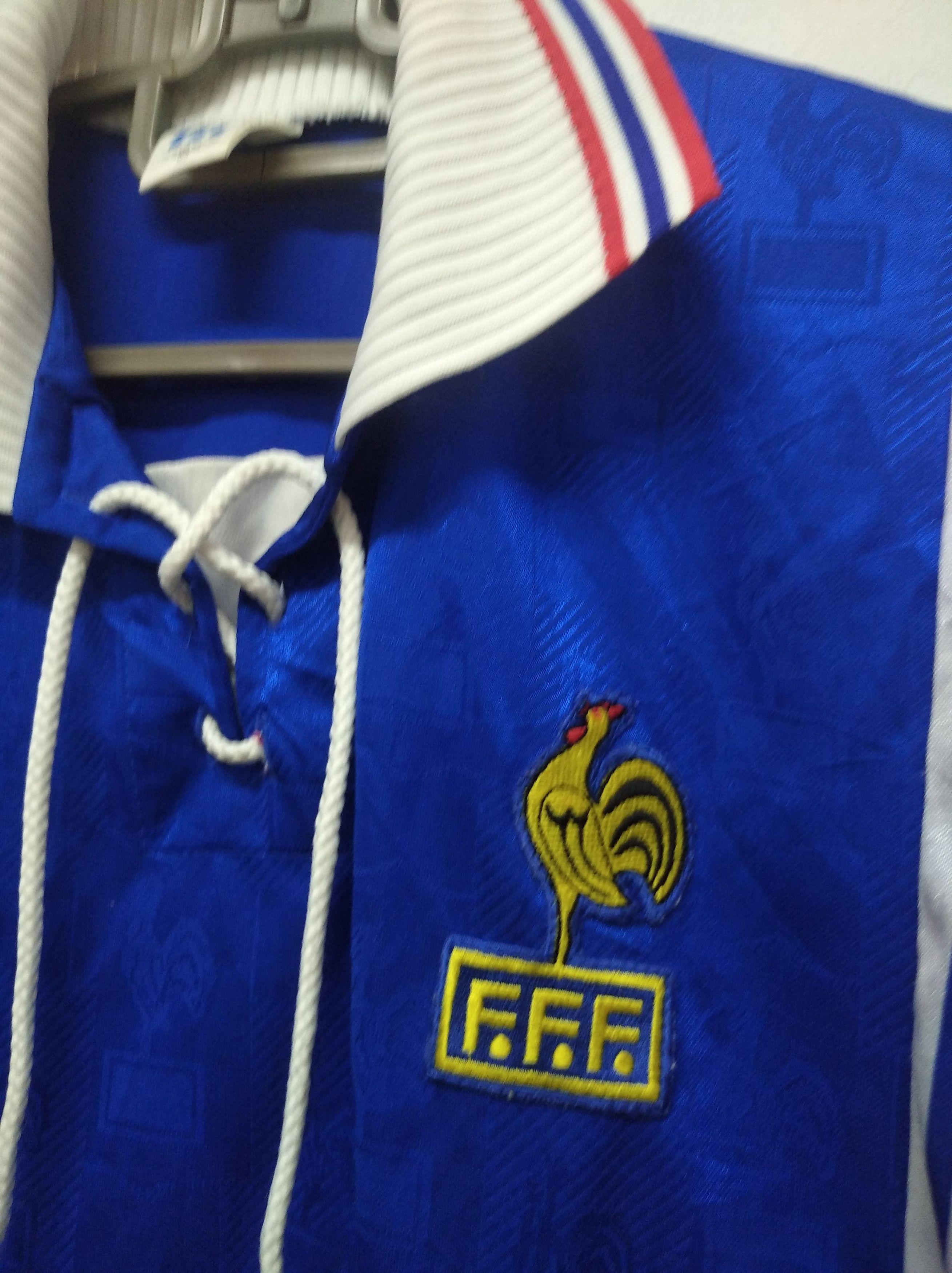 Adidas × Vintage Jersey France euro 1996 home football Jersey shirt Size US M / EU 48-50 / 2 - 8 Thumbnail