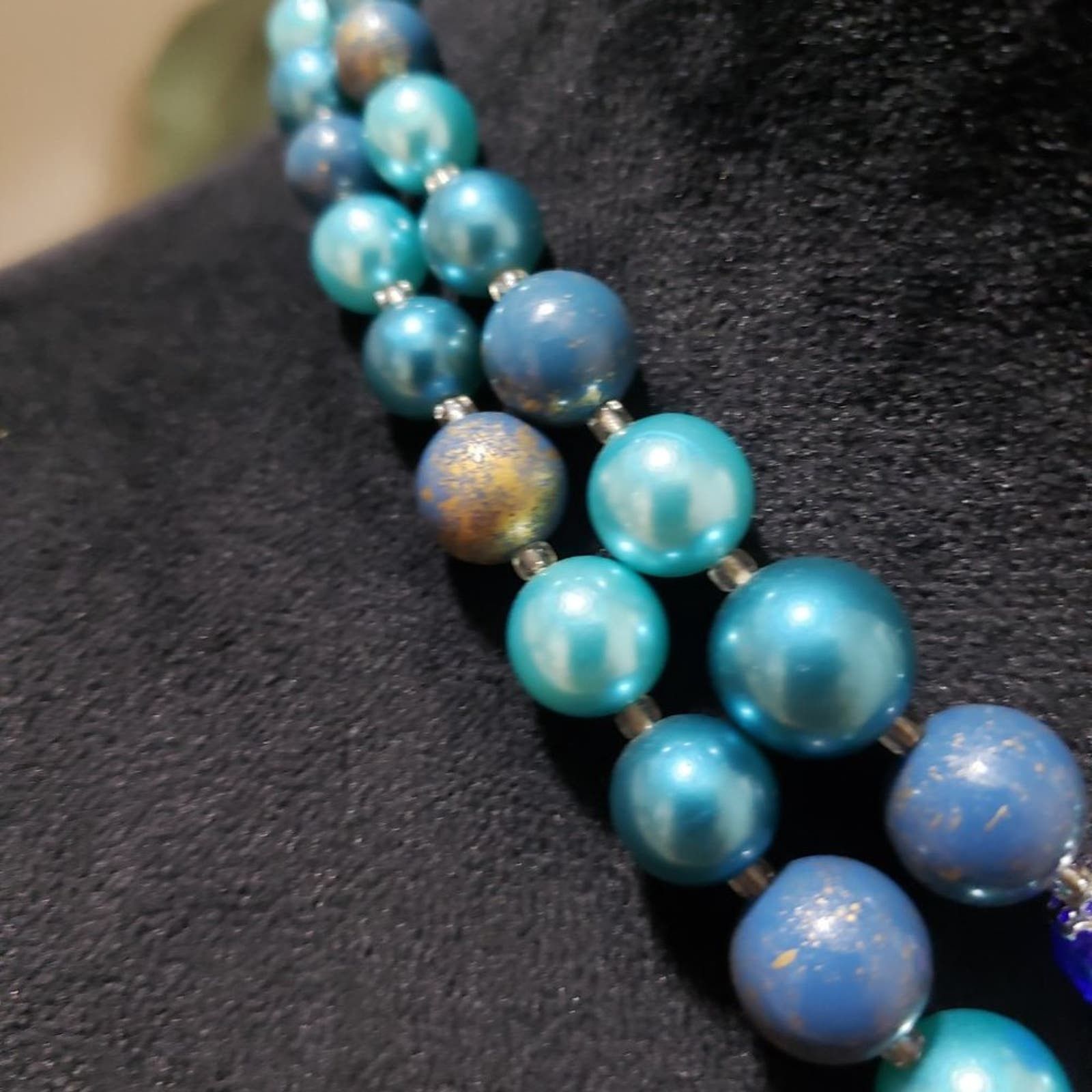 Other Womens Fashion Double Strand Pearl Rhinestones Bead Necklace Size ONE SIZE - 5 Thumbnail