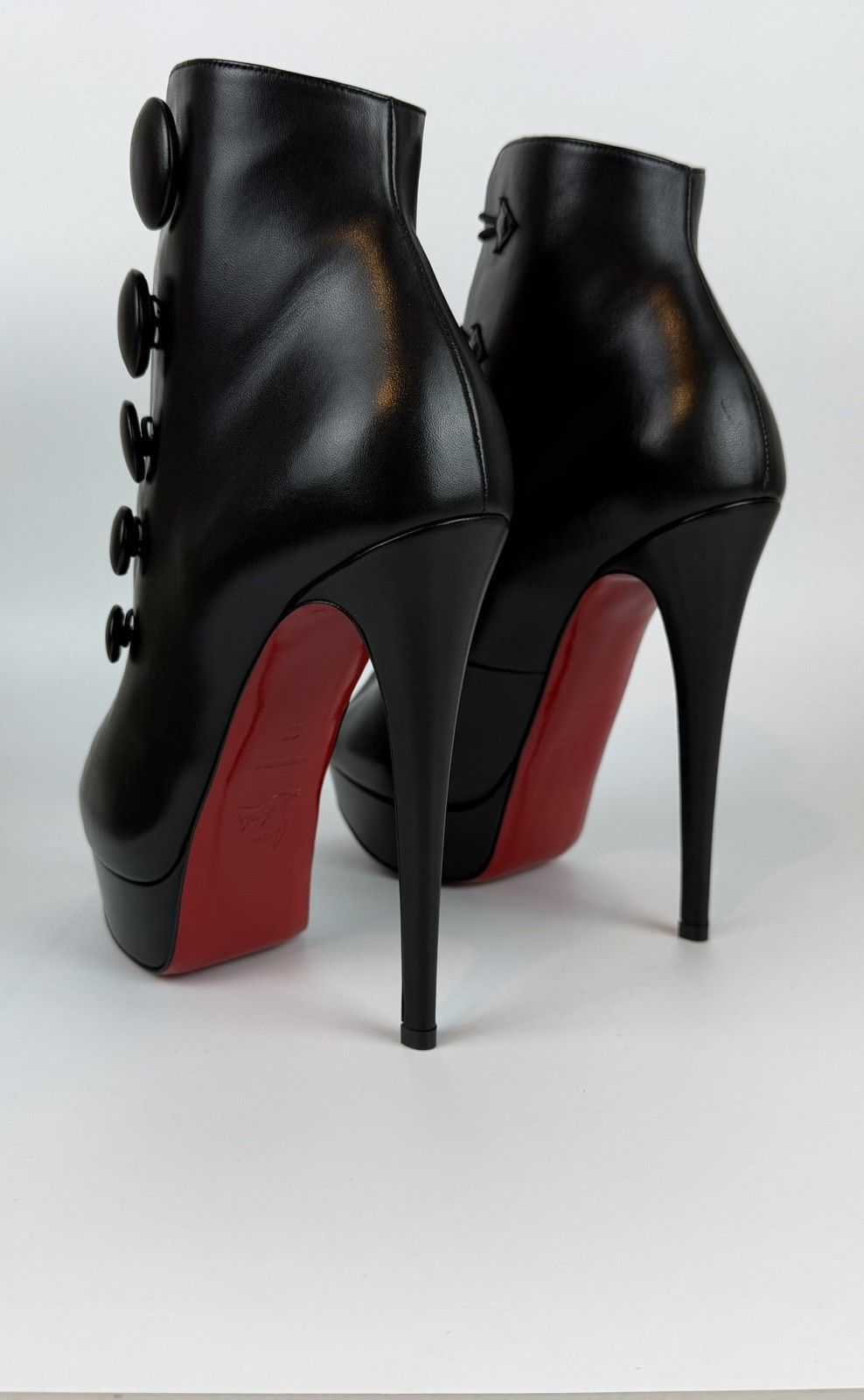 Christian Louboutin Christian Louboutin Lady Booton 150 Nappa Shiny in black Size US 7 / IT 37 - 6 Thumbnail