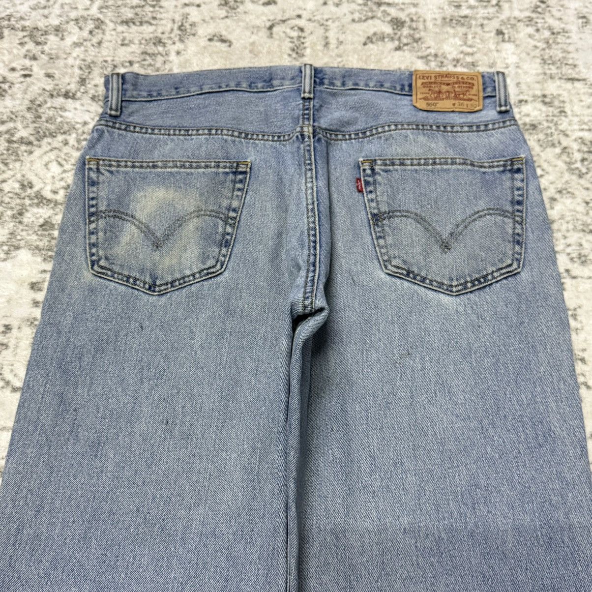 Levi's Vintage Levis 550 Relaxad Fit Distressed Fade Jeans Size US 36 / EU 52 - 5 Thumbnail