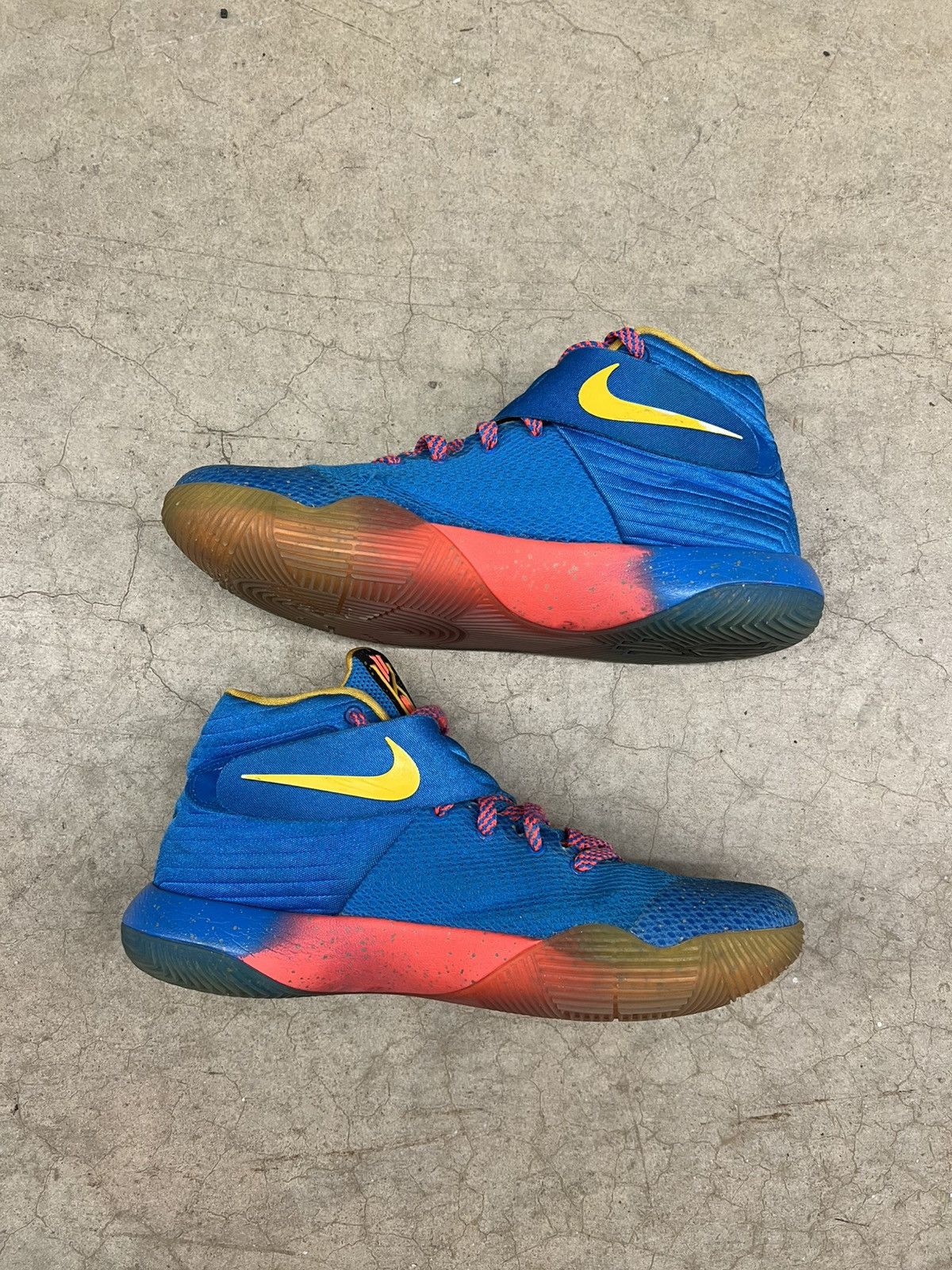 Nike Nike Kyrie 2 Promo EYBL Size 11 Size US 11 / EU 44 - 3 Thumbnail