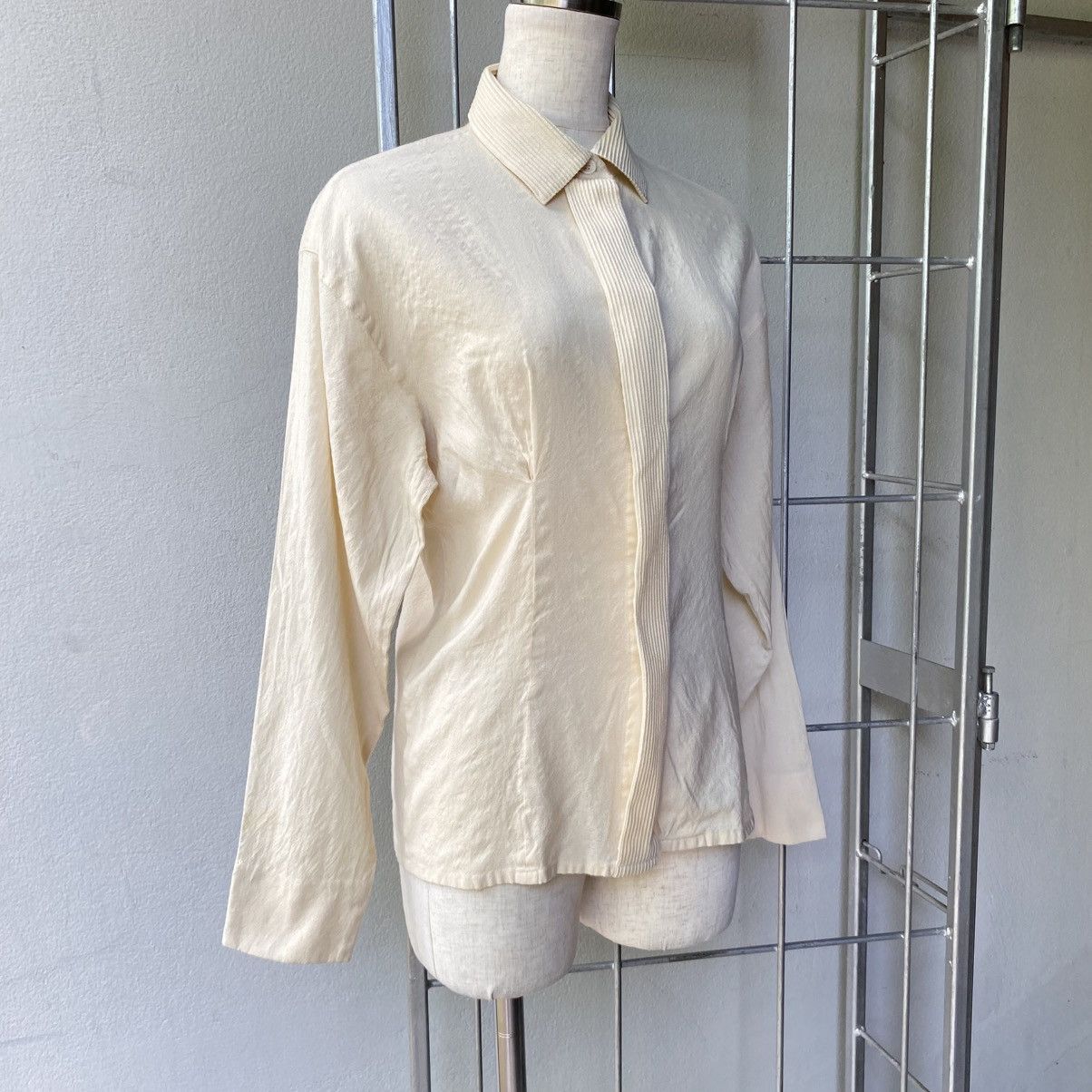 Dior Christian Dior Fitted Pale Yellow Wool Shirt Size M / US 6-8 / IT 42-44 - 1 Thumbnail