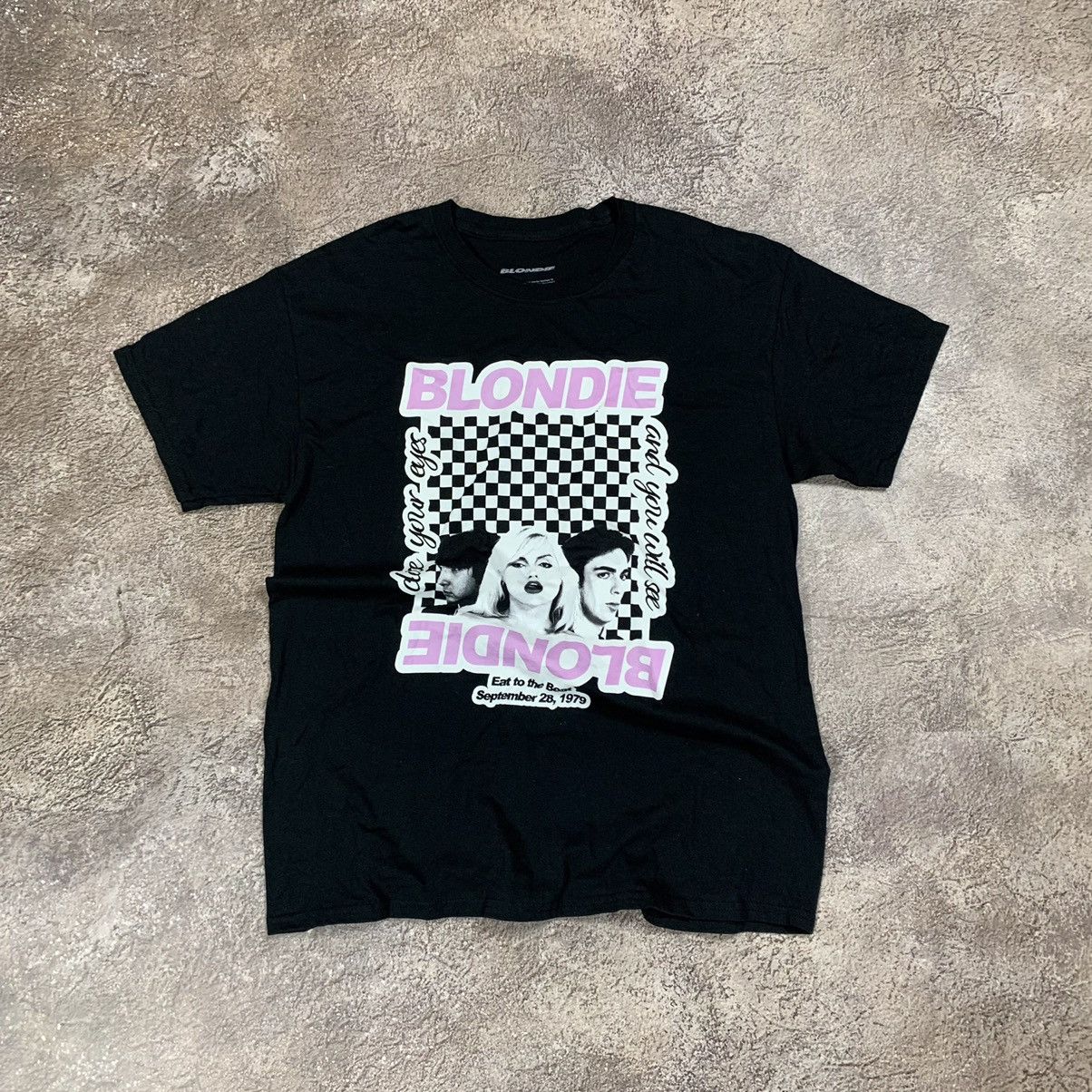 Vintage Vintage Y2K Blondie Graphic Tee Band Tee Streetwear Faded M Size US M / EU 48-50 / 2 - 1 Thumbnail