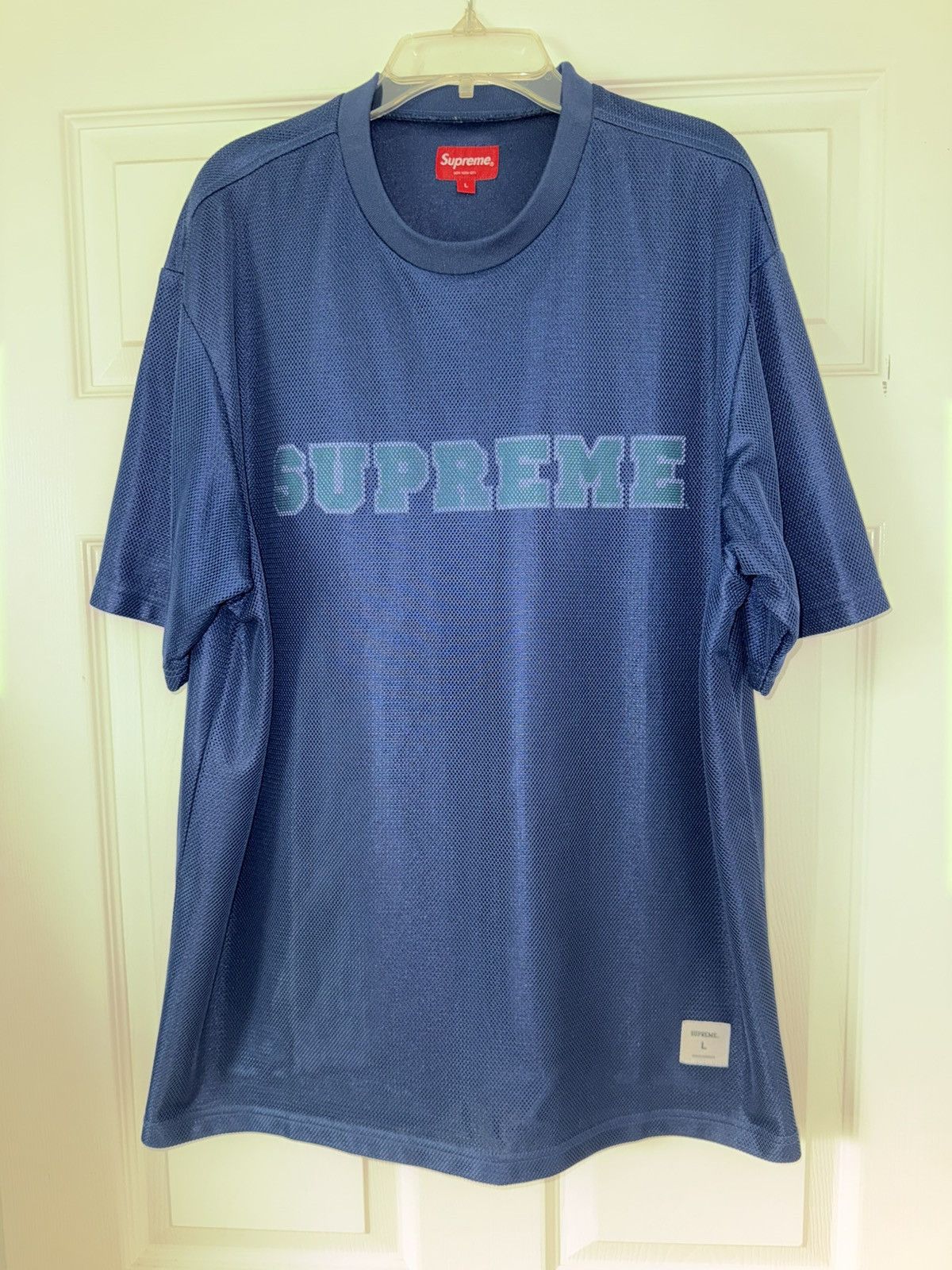 Supreme (NEW) Supreme Supper Tee (Size L, Powder Blue) | Grailed