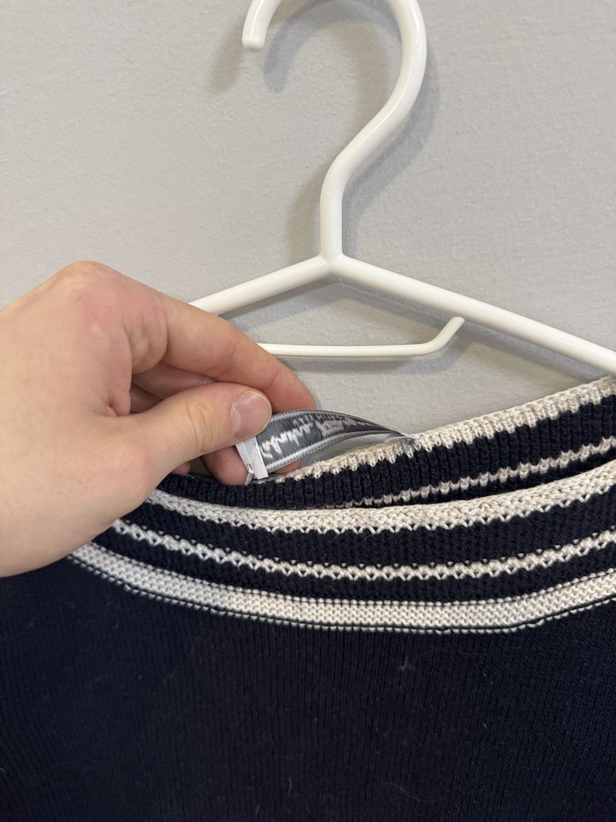 Salvatore Ferragamo × Vintage Vintage Salvatore Ferragamo knitwear sweater Size L / US 10 / IT 46 - 7 Thumbnail