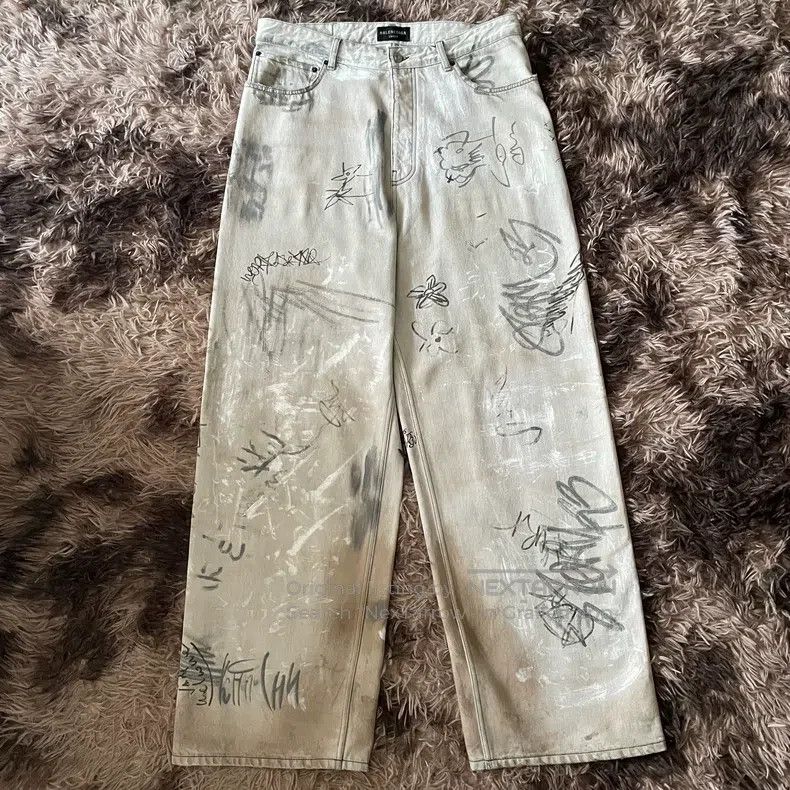 Balenciaga Balenciaga size M Hand-painted Graffiti Dirty Baggy Denim Size US 27 - 1 Thumbnail
