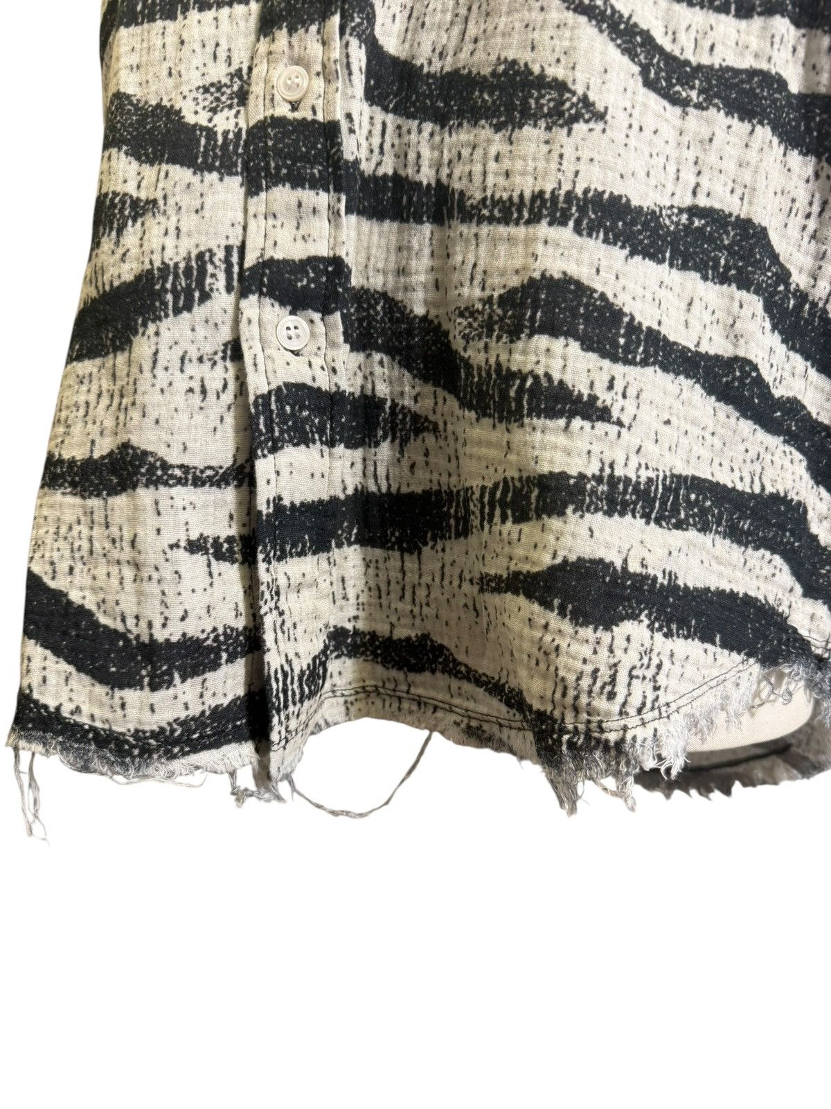 R13 SHREDDED SEAM DROP NECK SHIRT