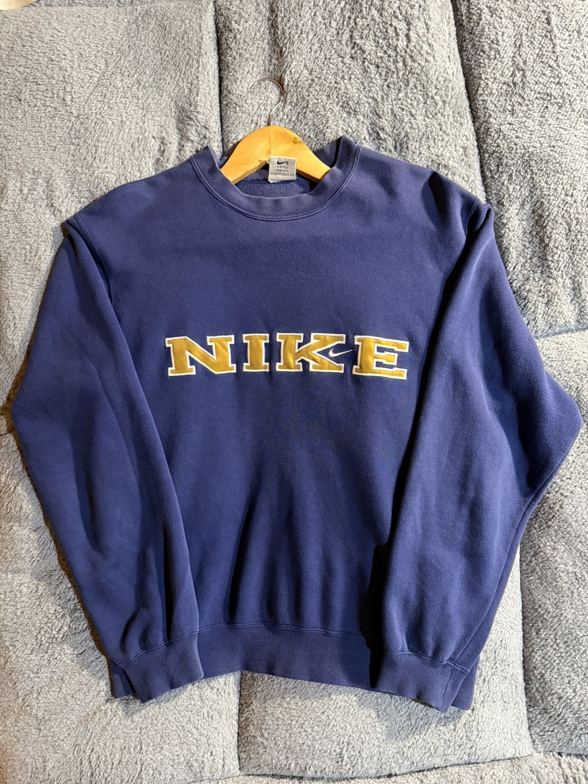 Nike VINTAGE 90’s SWEATSHIRT NIKE SPELL OUT Size US L / EU 52-54 / 3 - 1 Thumbnail