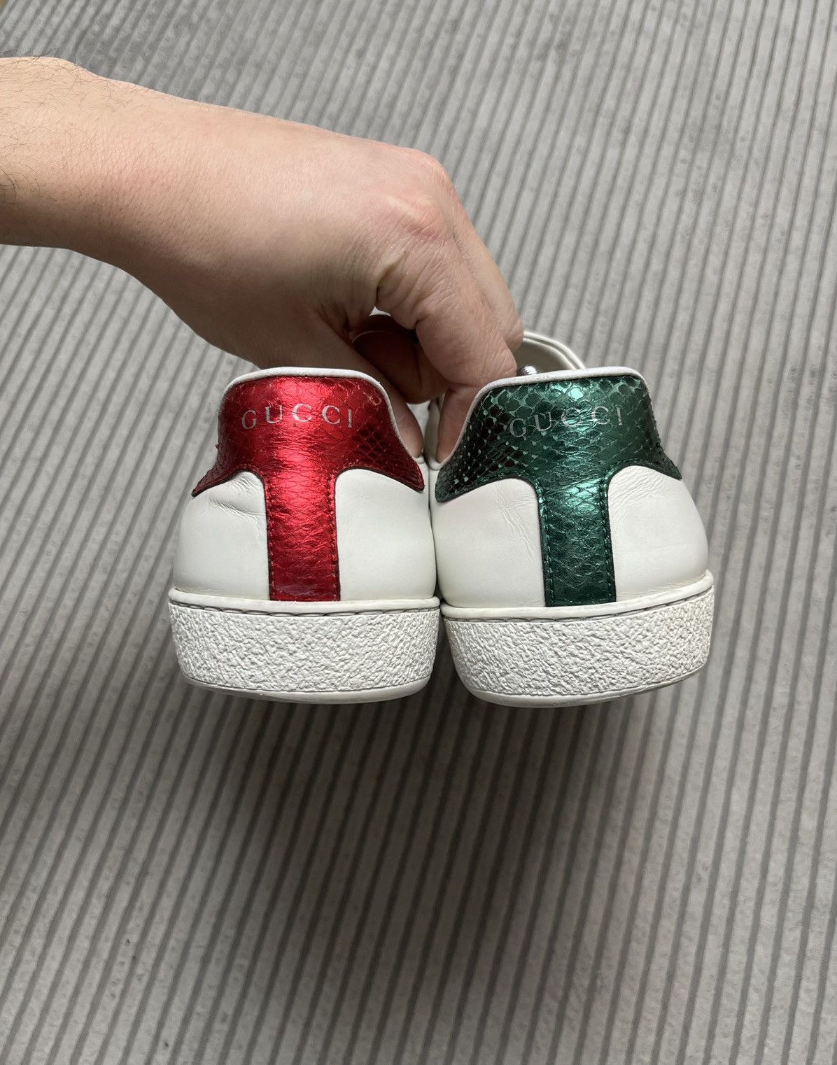 Gucci Gucci Ace Bee Leather Sneakers 00s Size US 6.5 / EU 39-40 - 9 Thumbnail