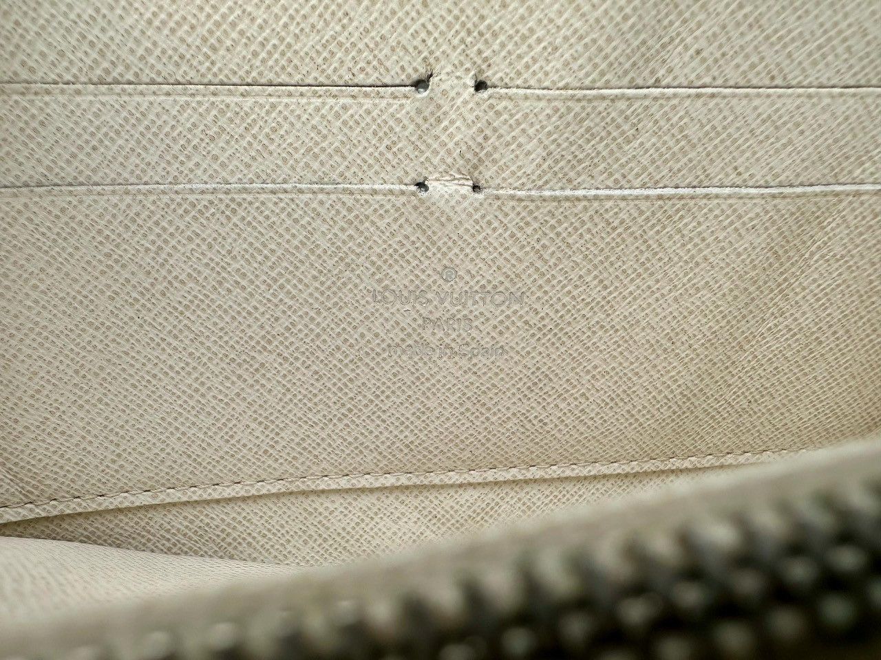 Louis Vuitton Authentic Louis Vuitton Ivory Epi Leather Zippy Wallet Size ONE SIZE - 7 Thumbnail