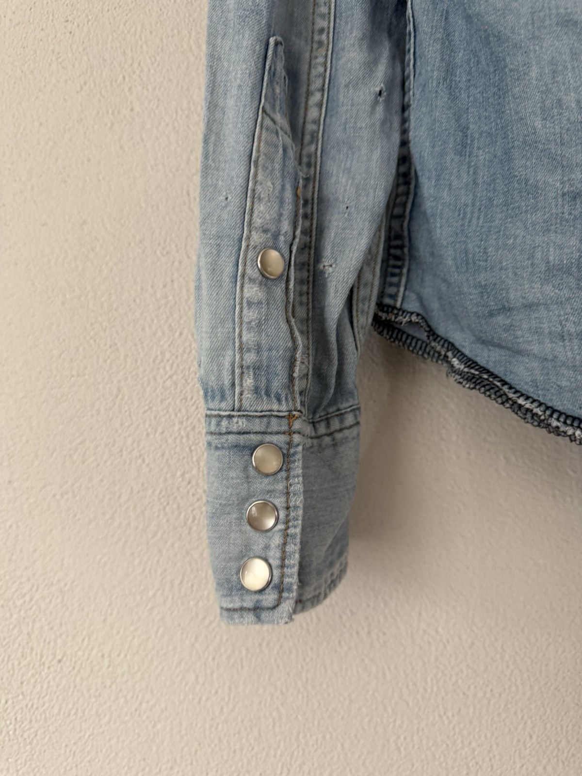 Saint Laurent Paris Distressed Western Denim Shirt Size US S / EU 44-46 / 1 - 8 Thumbnail
