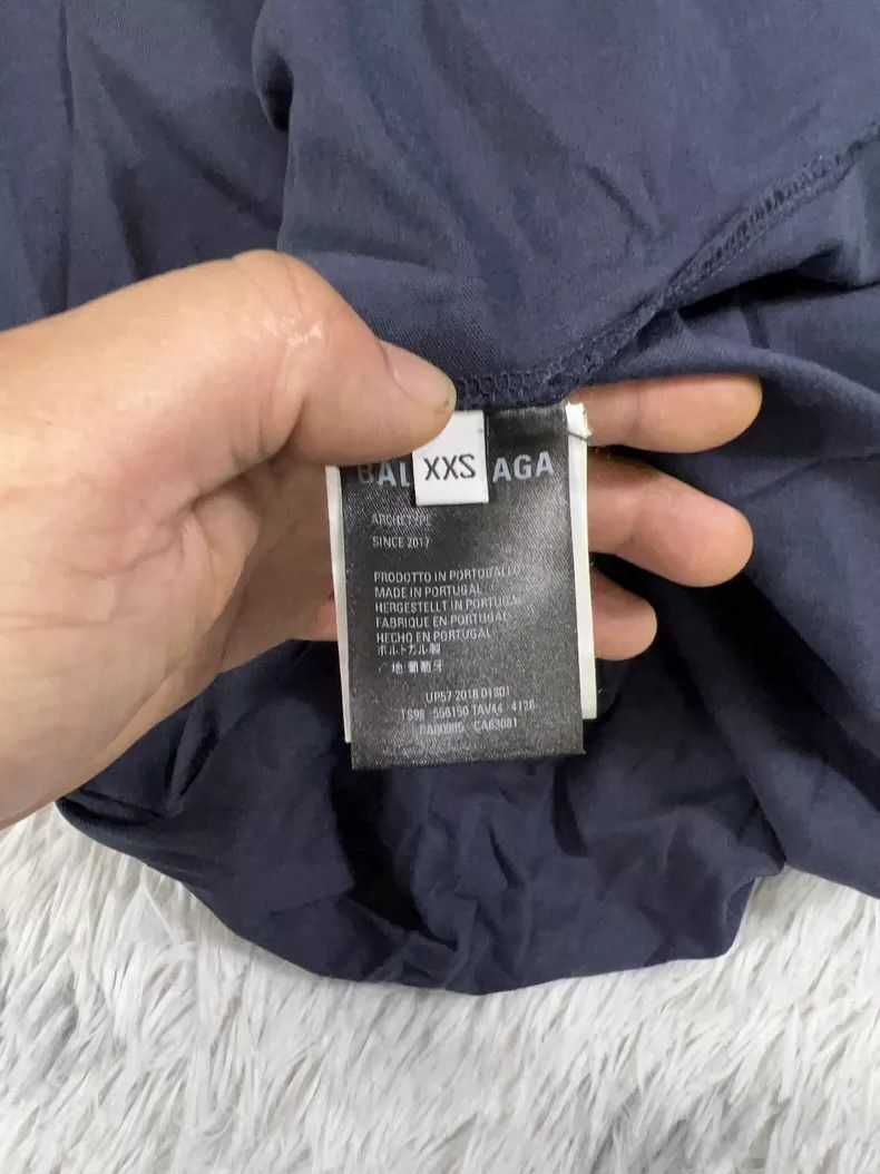 Balenciaga Balenciaga Wave short sleeve Size US XXS / EU 40 - 4 Thumbnail
