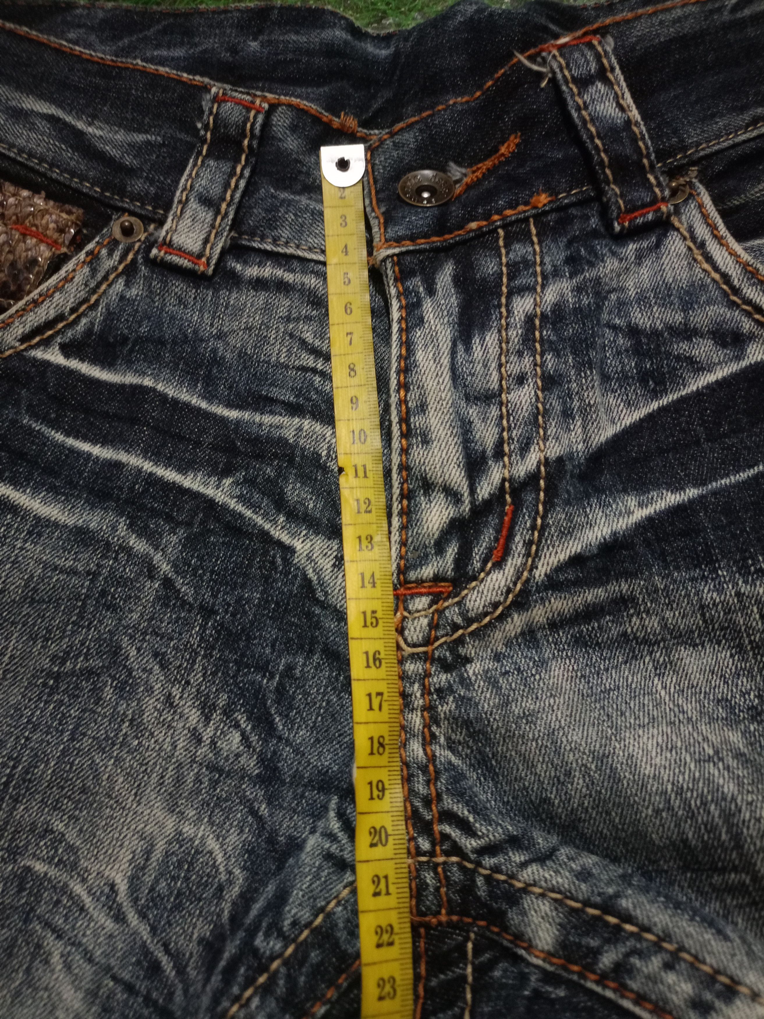 If Six Was Nine × Tornado Mart × semanticdesign Semantic Design snakeskin pocket denim short Pants Size US 32 / EU 48 - 10 Thumbnail