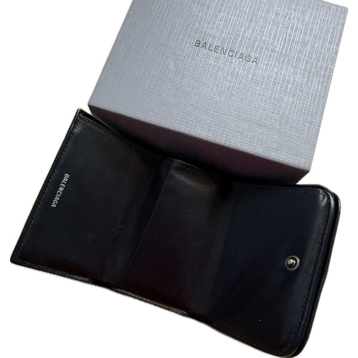 Balenciaga BALENCIAGA TRIFOLD GRAFFITI WALLET Size ONE SIZE - 4 Thumbnail