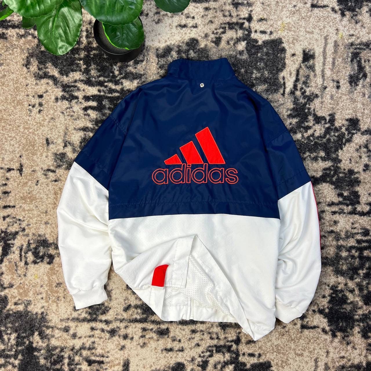 Adidas Adidas Big Logo Vintage Y2K Zip Up Light Jacket Size US XL / EU 56 / 4 - 1 Thumbnail