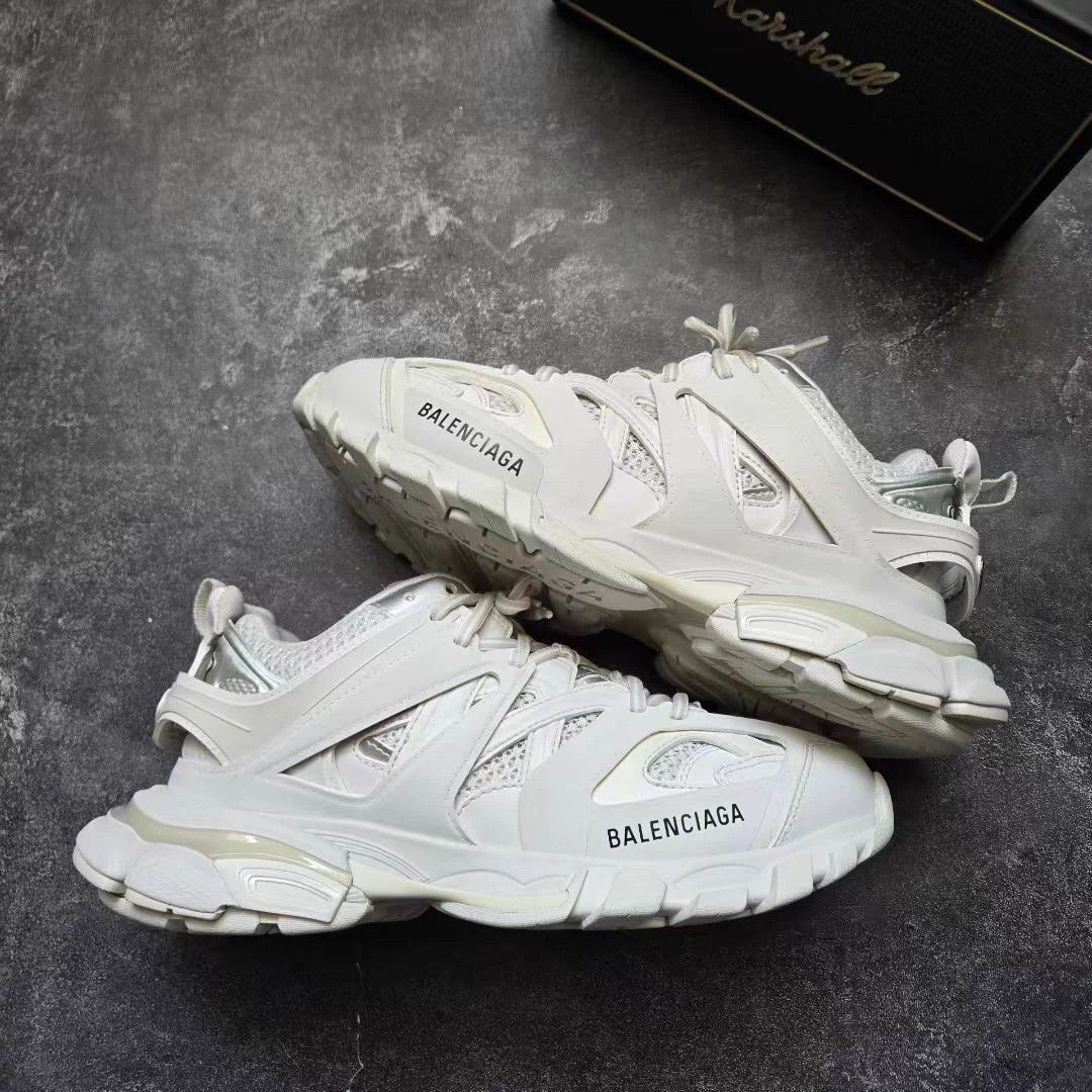 Balenciaga BALENCIAGA TRACK white size 40 Worn once like new Size US 7 / EU 40 - 8 Thumbnail