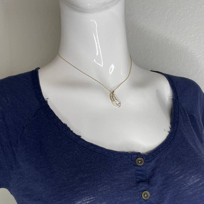 Swarovski Swarovski Nice Crystal Pave Feather Pendant Necklace Size ONE SIZE - 5 Thumbnail