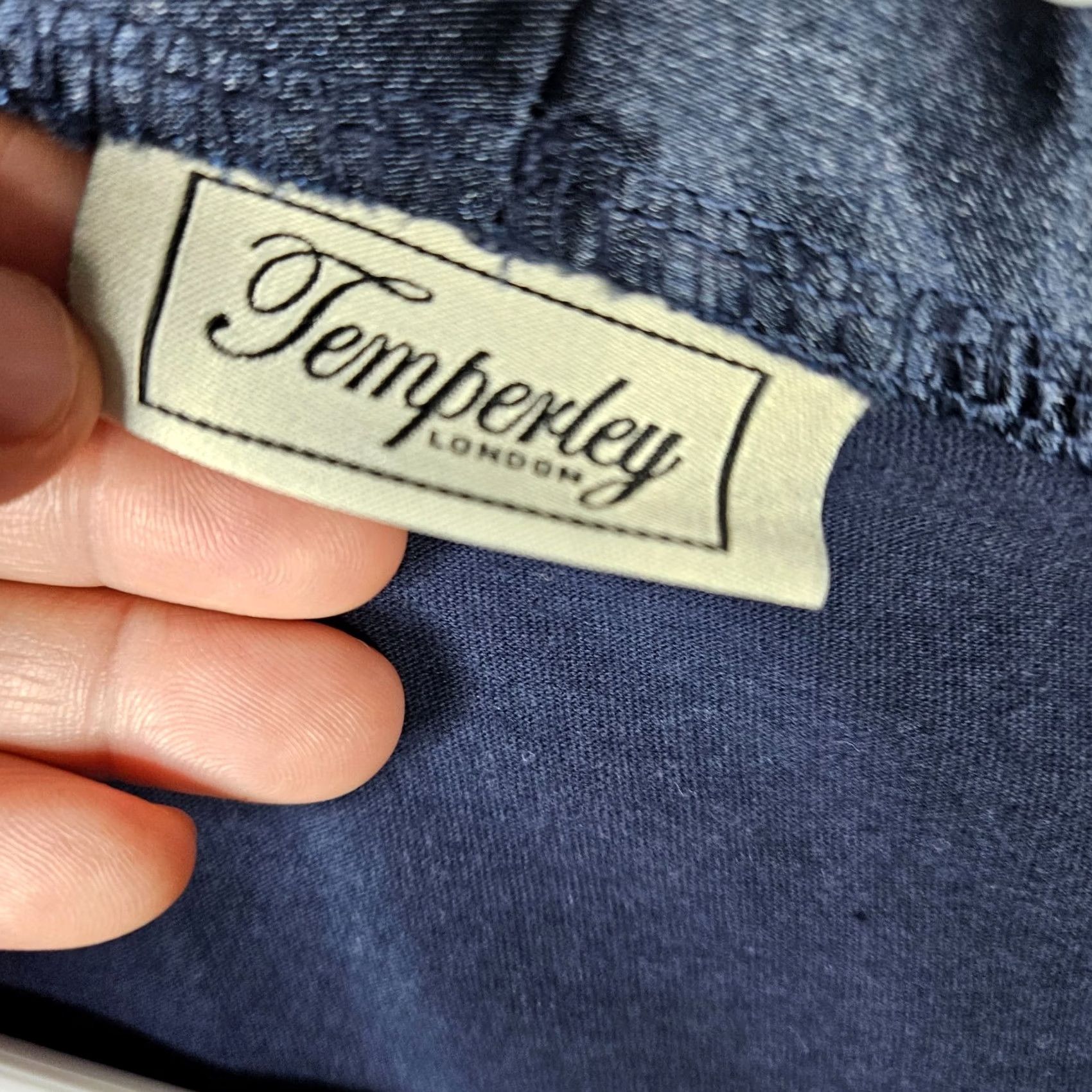 Vintage Temperley Women’s navy solid Cotton Pajama Top L V-Neck Short Sleeve Button Urban London - 90s? Size L / US 10 / IT 46 - 3 Thumbnail