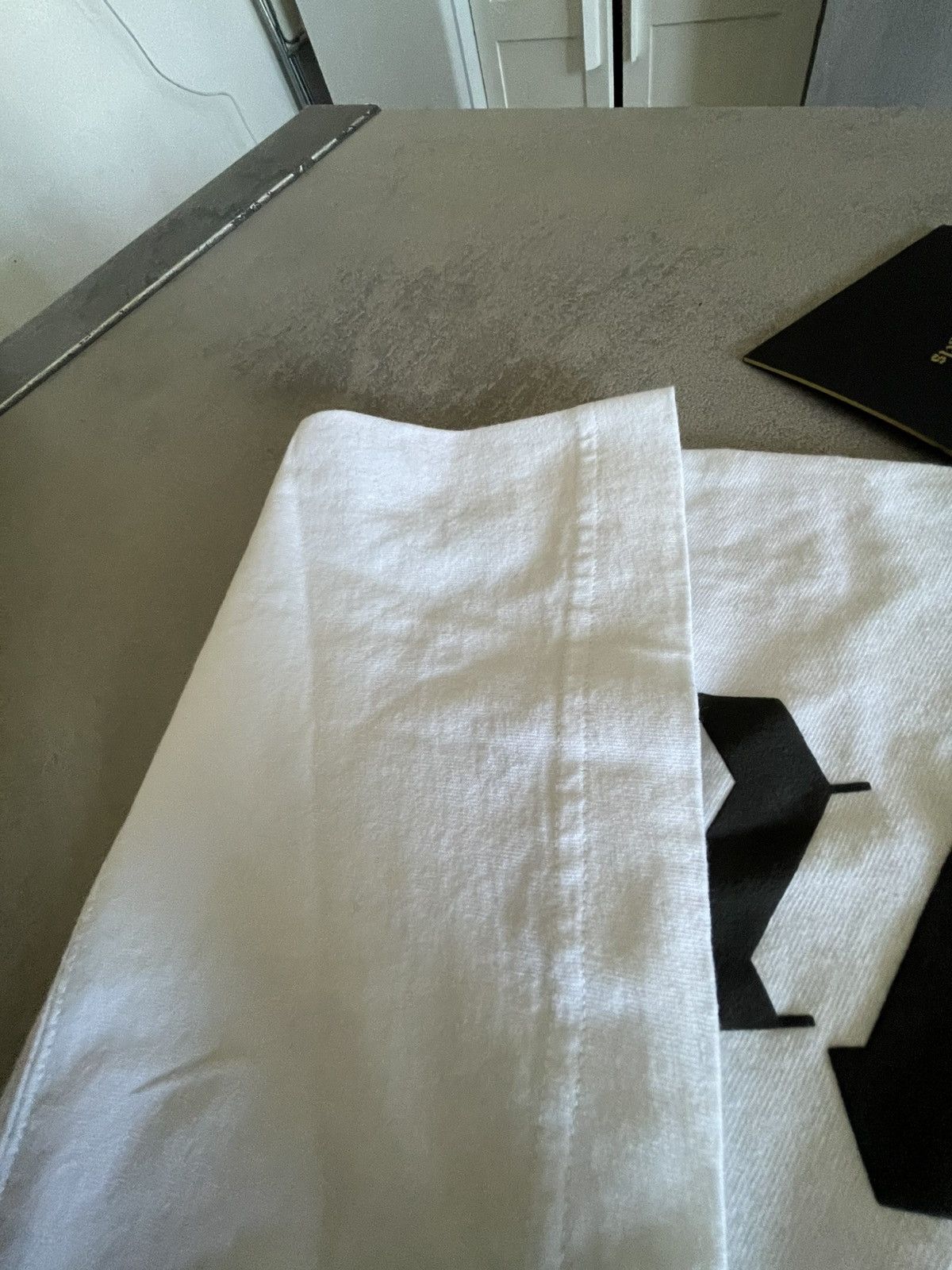 Palm Angels palm angels classic logo over tee White black S Size US S / EU 44-46 / 1 - 6 Thumbnail