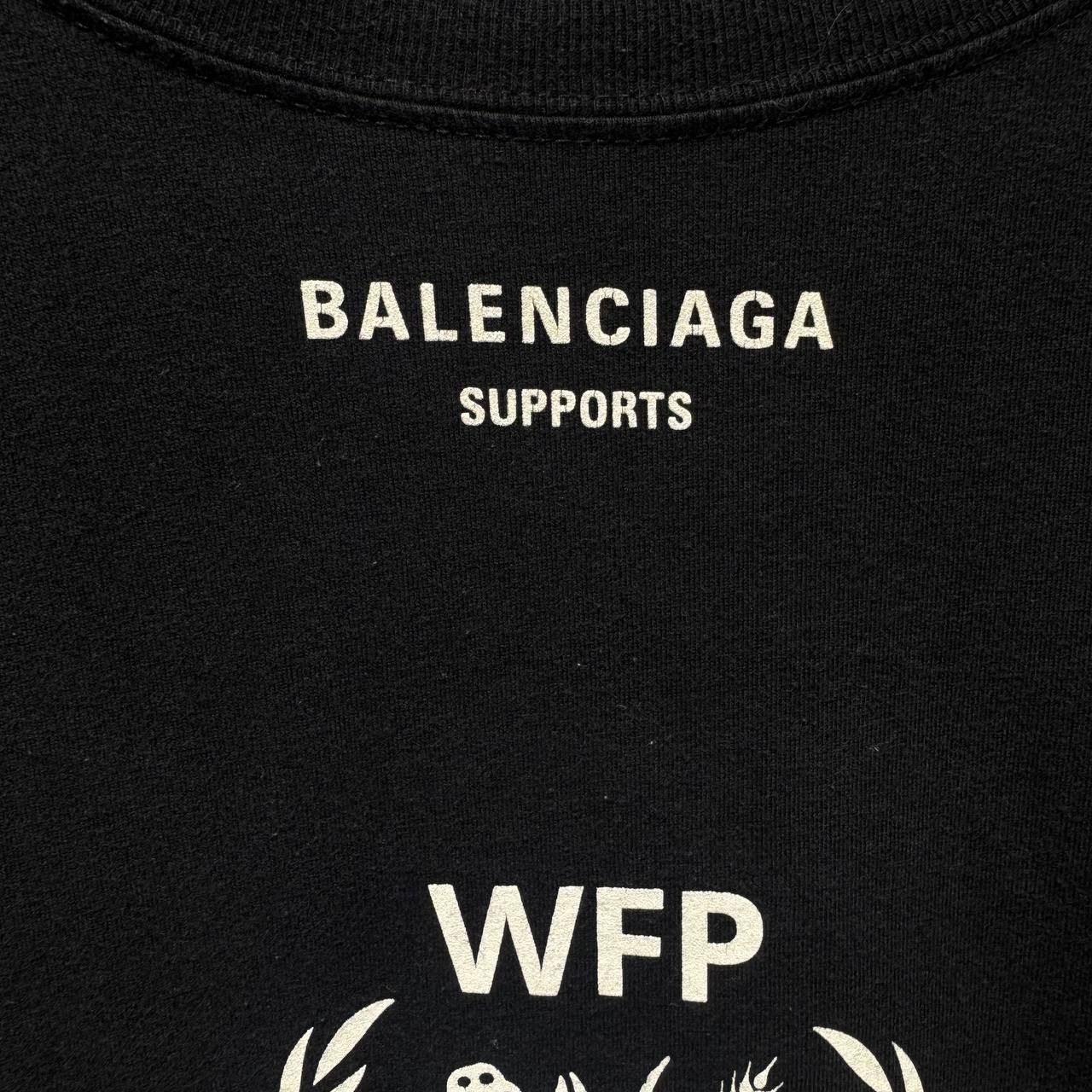 Balenciaga Balenciaga World Food Programme Tee Size US L / EU 52-54 / 3 - 4 Thumbnail