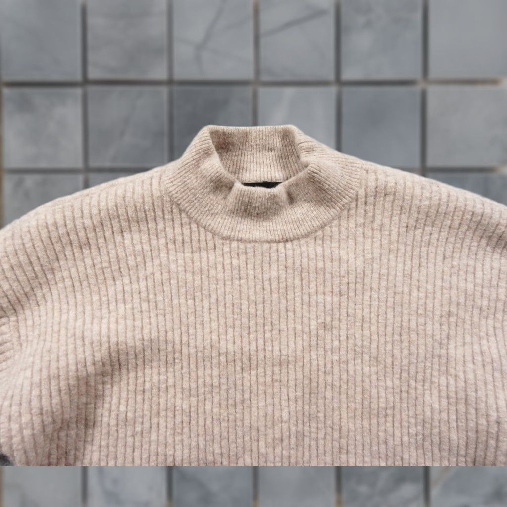 Club Monaco Club Monaco Sweater Womens XS Beige Ribbed Knit Mock Neck Wool Alpaca Blend Pullover Knit Size XS / US 0-2 / IT 36-38 - 1 Thumbnail