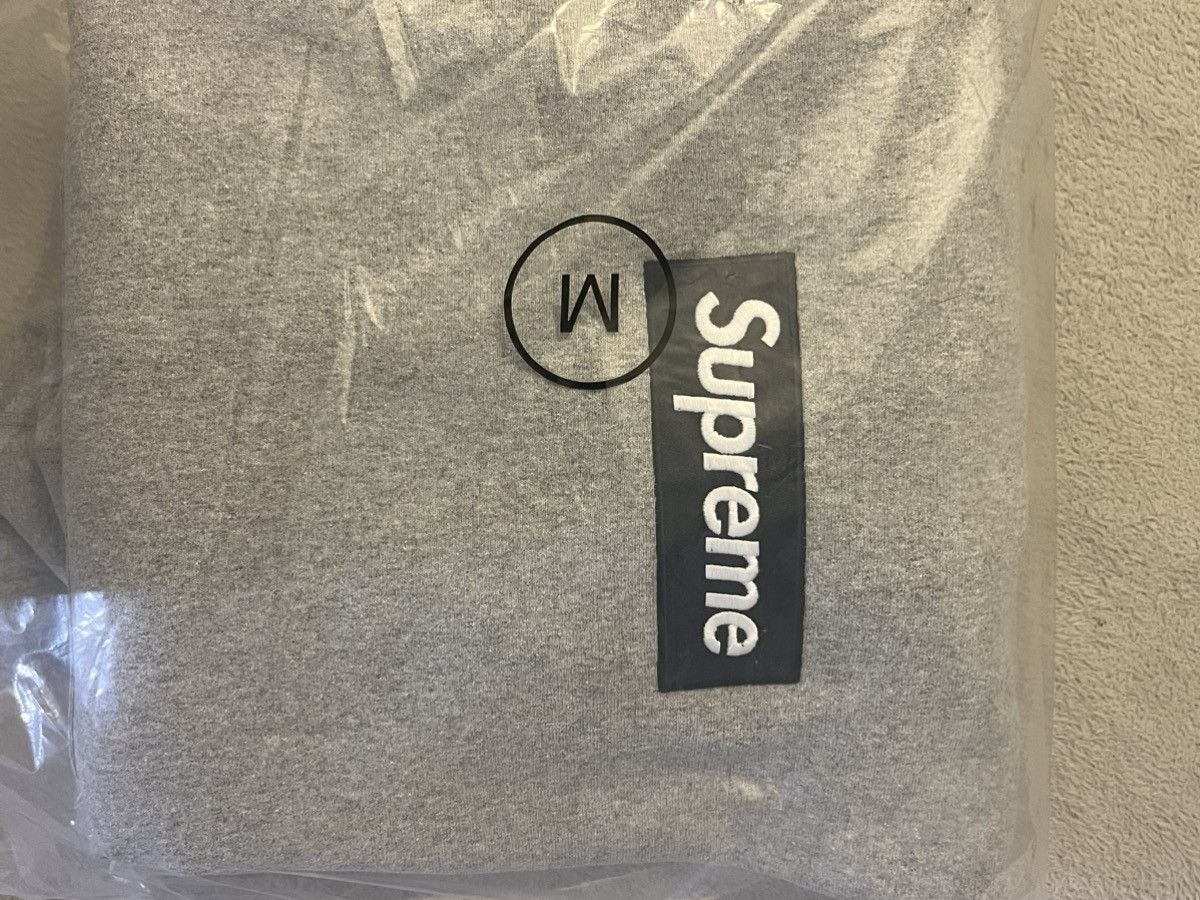 Supreme Heather Grey Supreme Box Logo Size US M / EU 48-50 / 2 - 6 Thumbnail