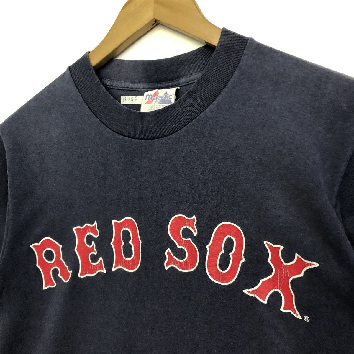 MLB Red Sox MLB Spellout Vintage Distress Faded Tshirt Size US S / EU 44-46 / 1 - 7 Thumbnail