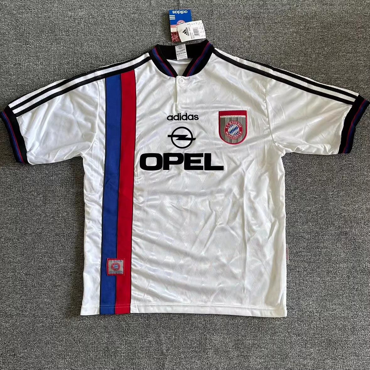 Other 1997 1998 Bayern Munich #14 Mario Basler Jersey Size US XL / EU 56 / 4 - 2 Thumbnail