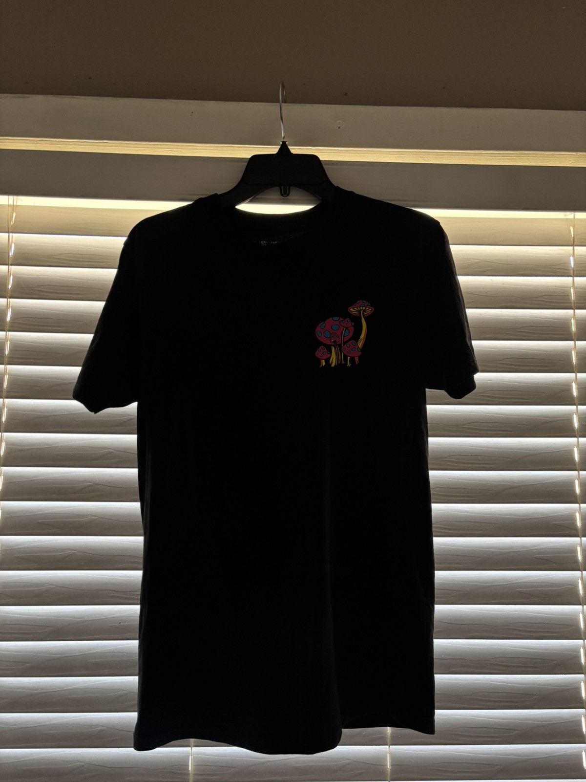 G59 Records × Zumiez Wizard Mushroom Shirt Size US S / EU 44-46 / 1 - 1 Thumbnail