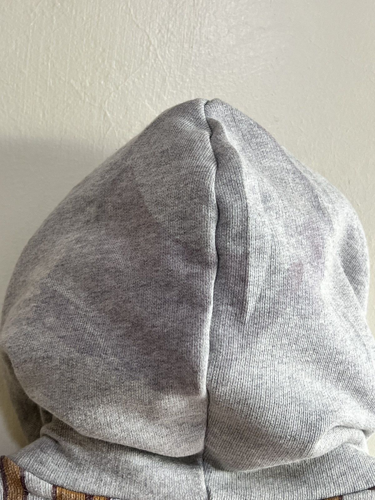 Vetements FW18 VETEMENTS MISSPLACED HOODIE Size US S / EU 44-46 / 1 - 8 Thumbnail