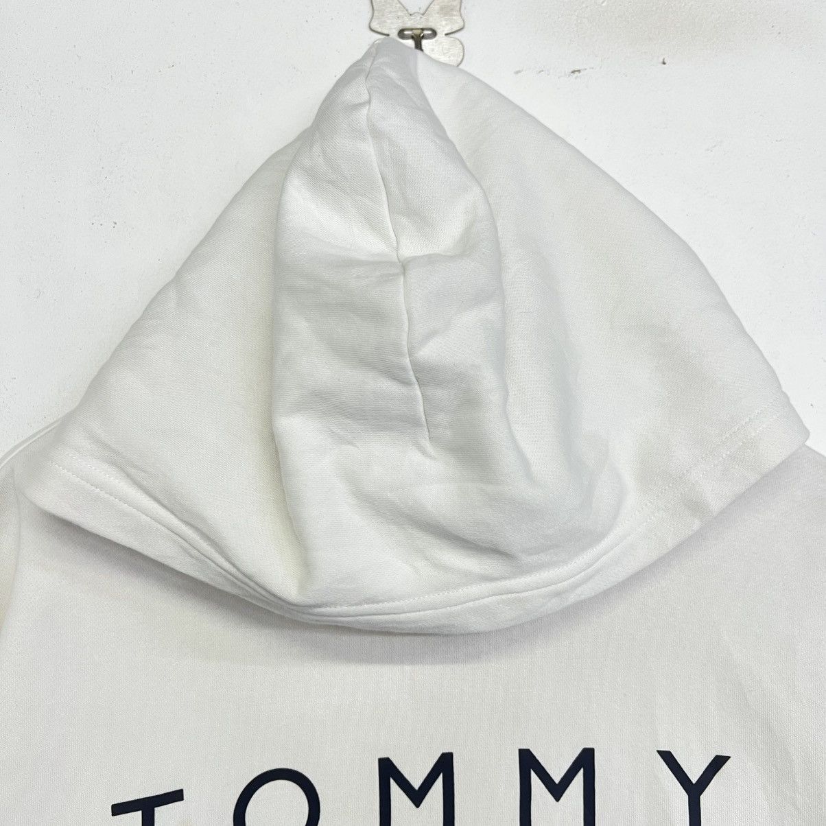 Tommy Hilfiger TOMMY HILFIGER SPELLOUT HOODIE SWEATSHIRT Size US XL / EU 56 / 4 - 2 Thumbnail