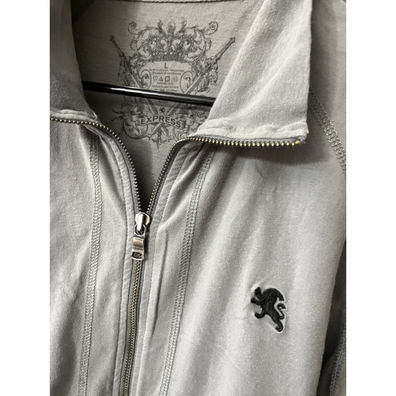 Express Express Gray Full Zip Sweater Size L Mens Mock Neck Lion Emblem Pockets Size US L / EU 52-54 / 3 - 2 Thumbnail