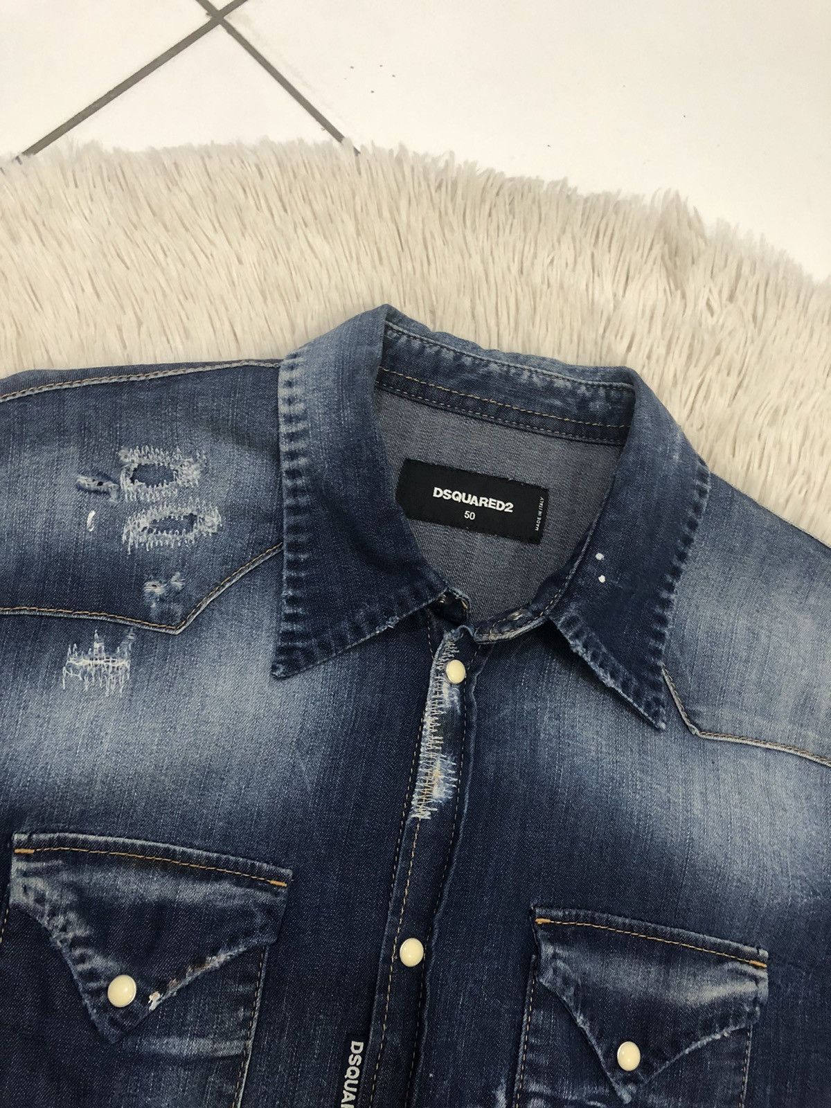 Dsquared2 Dsquared2 Distressed Denim Shirt Size US S / EU 44-46 / 1 - 8 Thumbnail