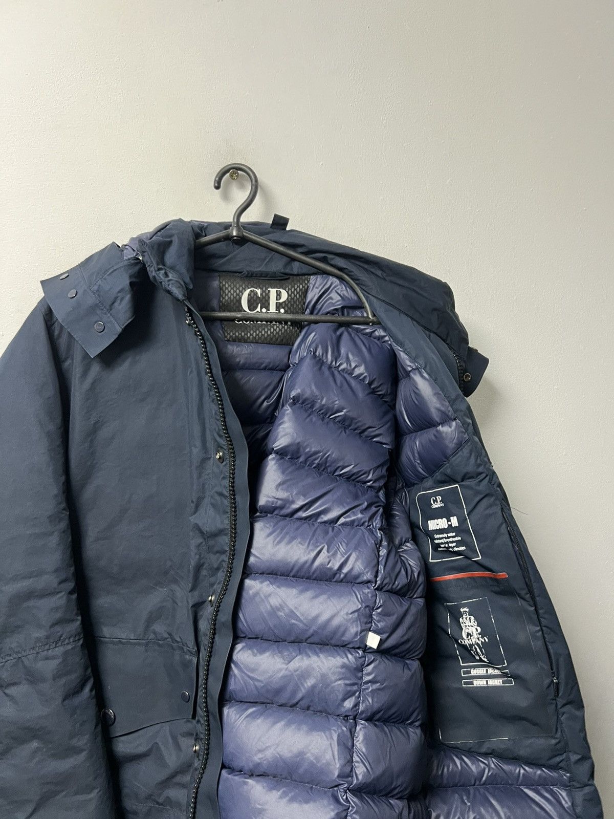 C.P. Company Vintage CP Company Goggle Down Puffer Jacket Hooded Casual Size US M / EU 48-50 / 2 - 22 Thumbnail