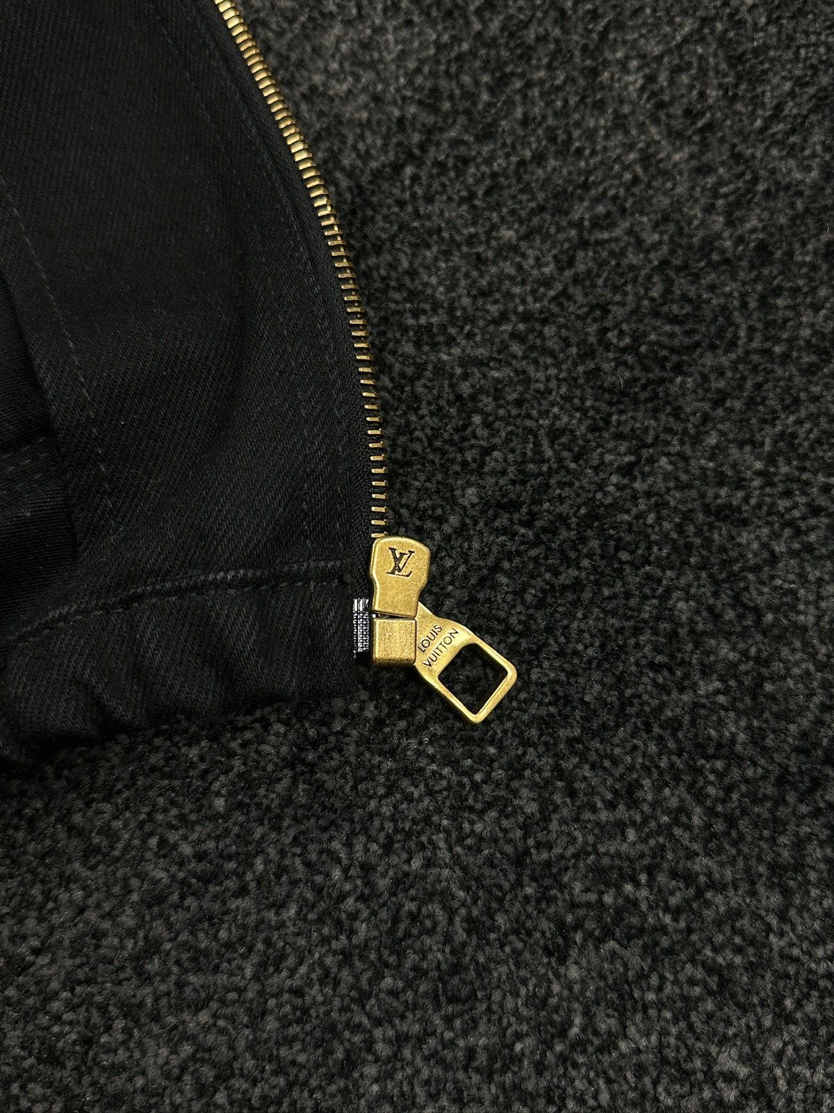 Louis Vuitton Louis Vuitton Denim Monogram Hooded Carpenter Jacket Black Size US S / EU 44-46 / 1 - 9 Thumbnail