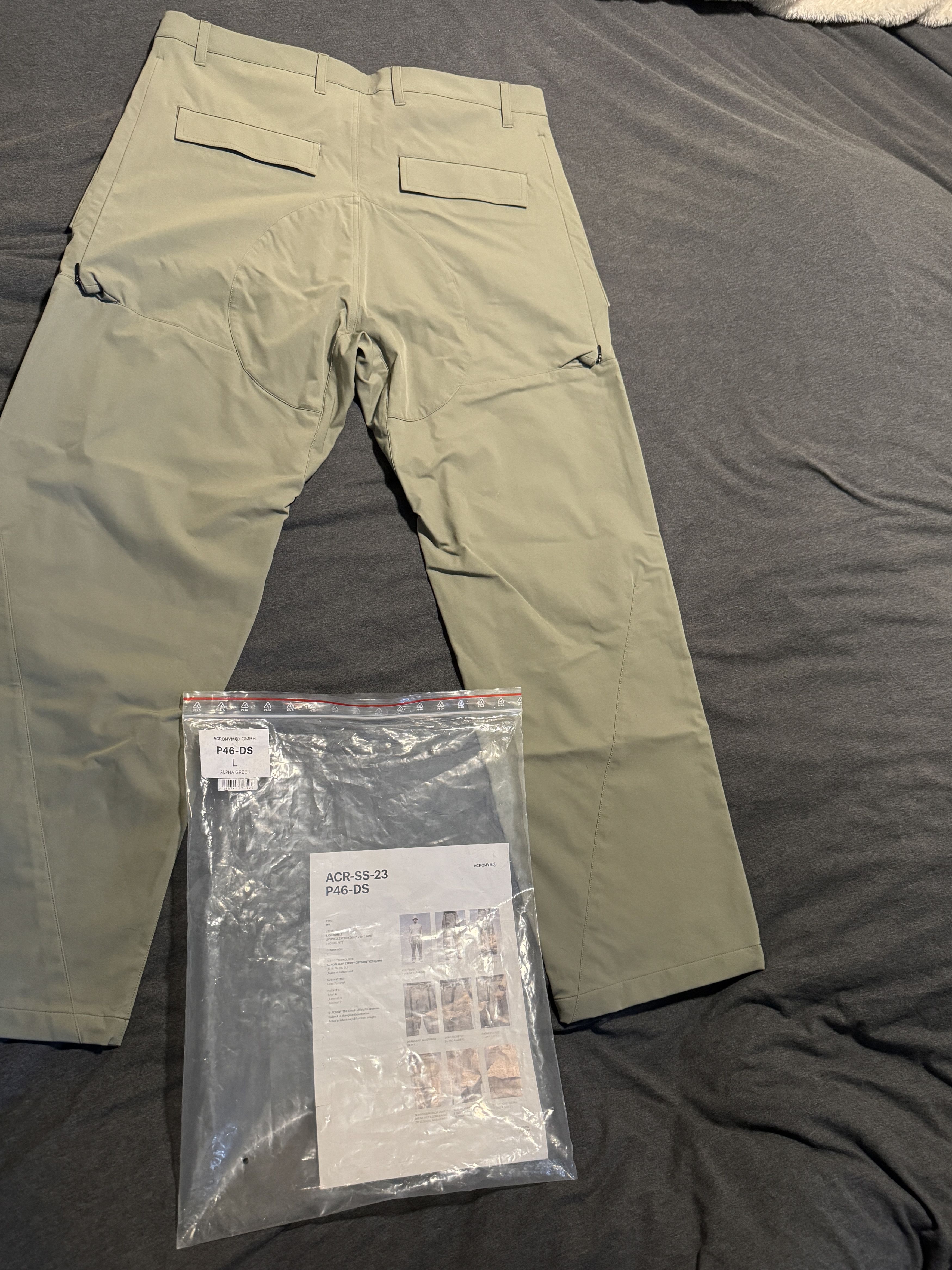 Acronym Acronym P46-DS Size US 36 / EU 52 - 8 Thumbnail