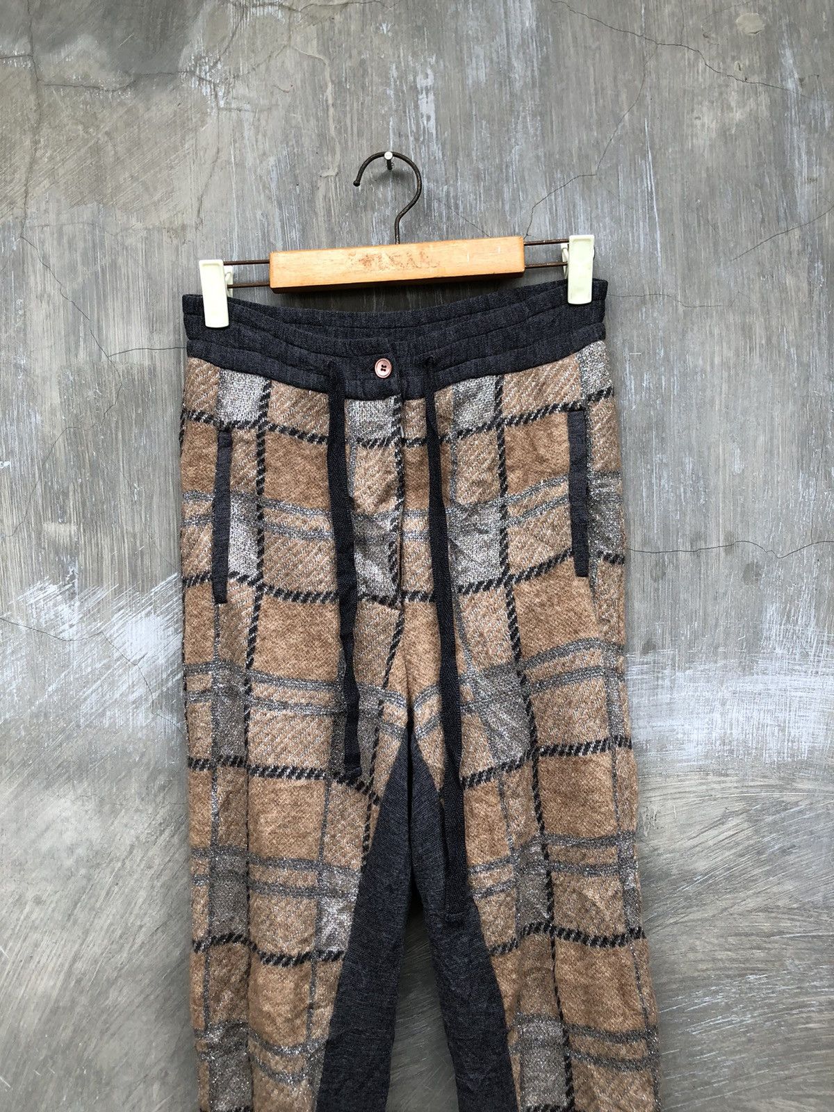 Marni Marni Tartan Sweat Pants Size 25" / US 0 / IT 36 - 2 Thumbnail