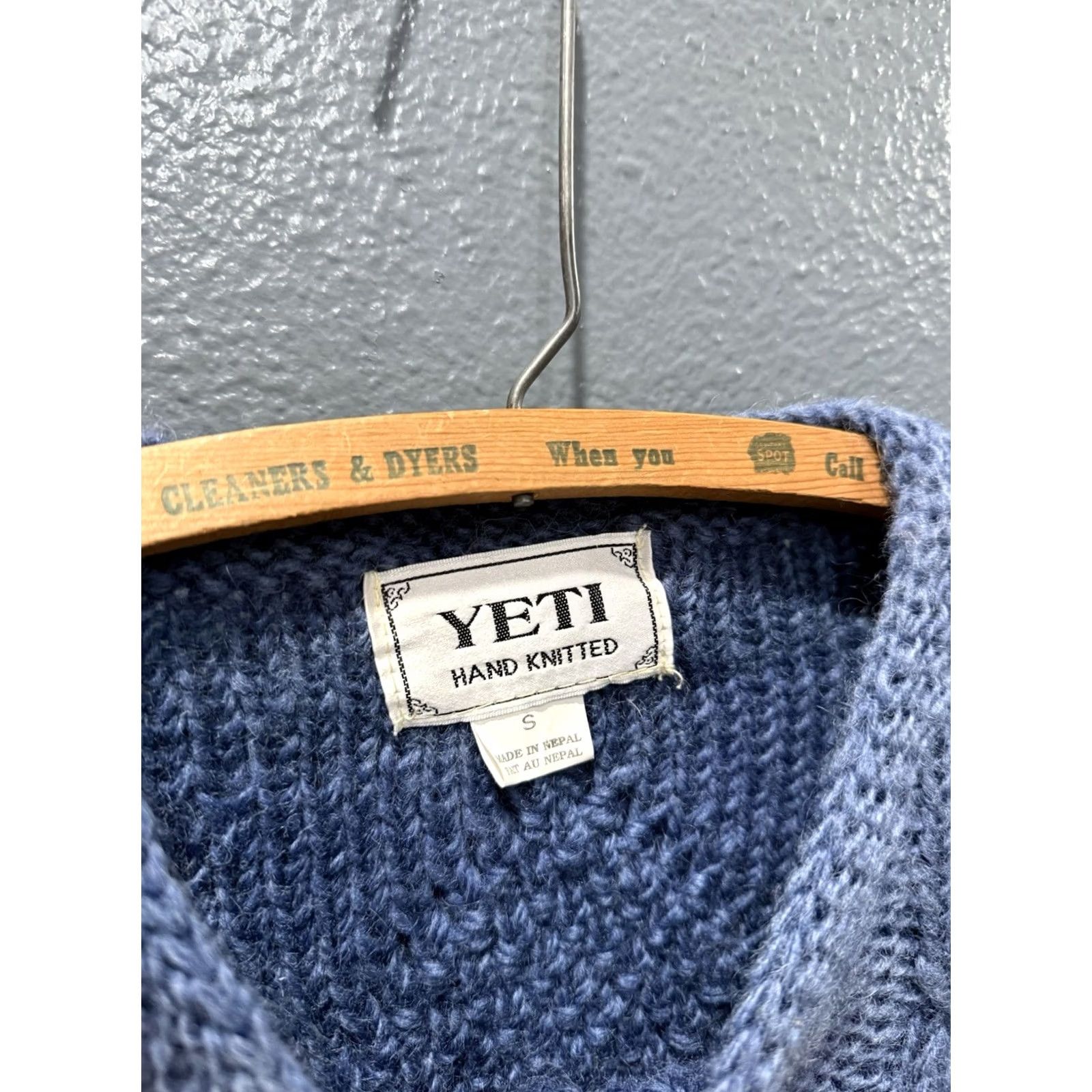 Yeti VINTAGE Yeti Cardigan Sweater Blue Wool Cable-Knit Women’s Small 80s Size S / US 4 / IT 40 - 2 Thumbnail