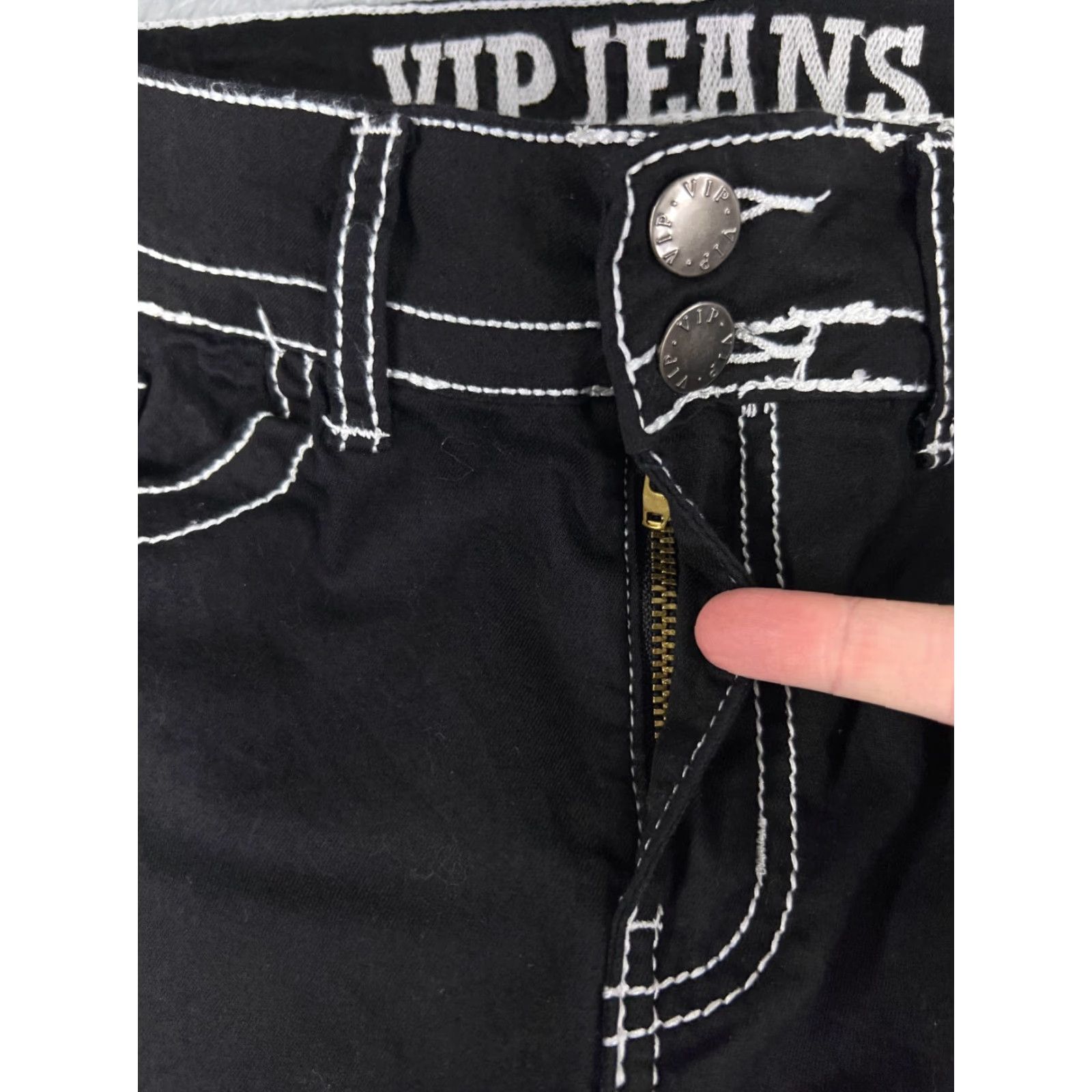 Vintage VIP Jeans Women's Jeans Regular Mid Black 26x30 5-Pocket Distressed Flared Denim Cotton Blend Vintage No N/A Size 32" / US 10 / IT 46 - 5 Thumbnail