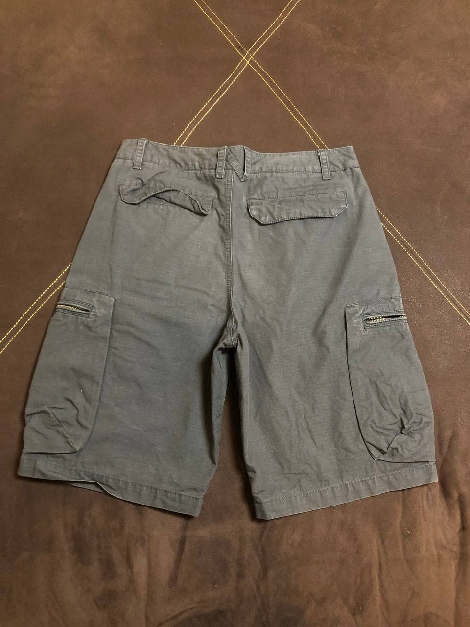 Nike Vintage Nike Shorts Mens Cargo Ripstop Baggy Size US 30 / EU 46 - 15 Thumbnail