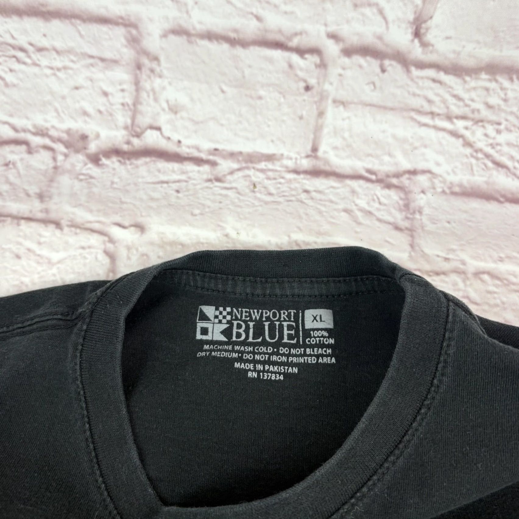 Vintage Newport Blue Ford Classic Fives Shirt Mens XL Black Graphic Tee Cars Automotive Racing Crew Neck Short Sleeve Vintage: No Size US XL / EU 56 / 4 - 5 Thumbnail