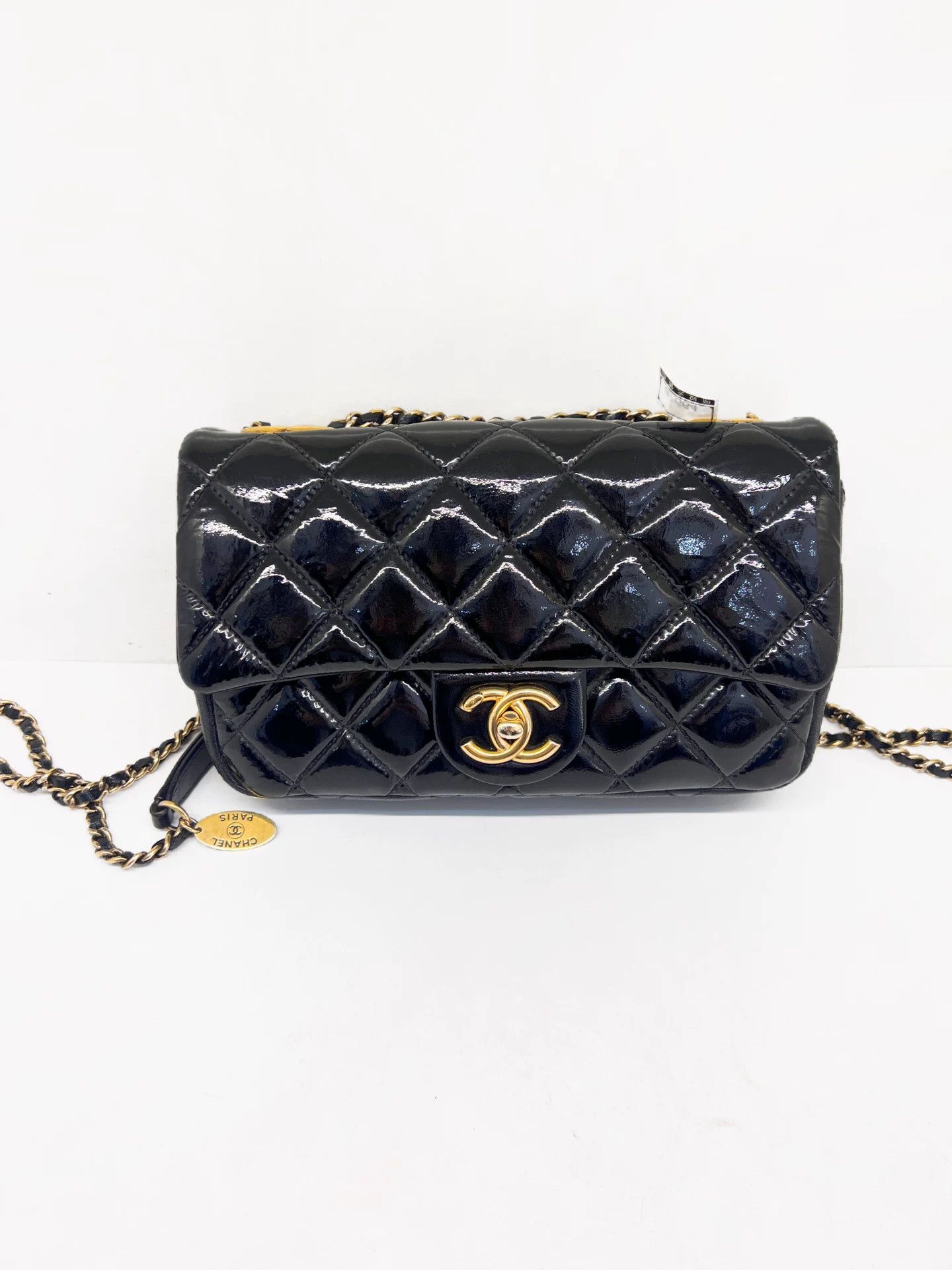 Chanel Pre-loved Bag Very good condition Size ONE SIZE - 1 Thumbnail